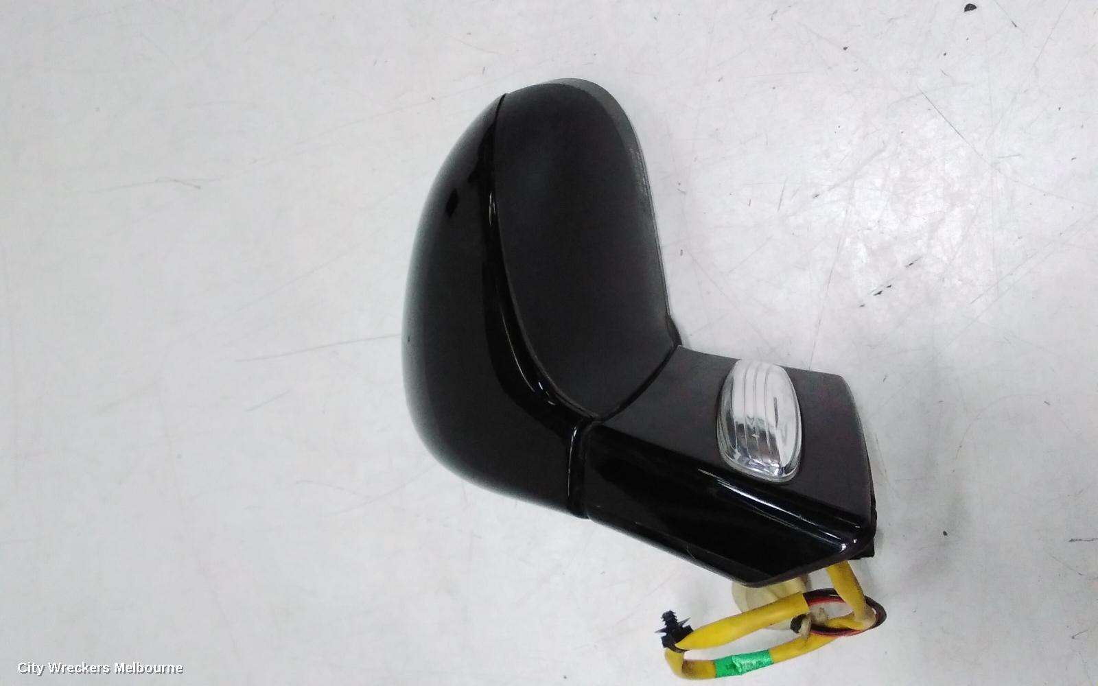 PEUGEOT 308 LEFT DOOR MIRROR, T7, HATCH/WAGON, MANUAL FOLDING, 1 PLUG TYPE, 09/2007 - 12/2013