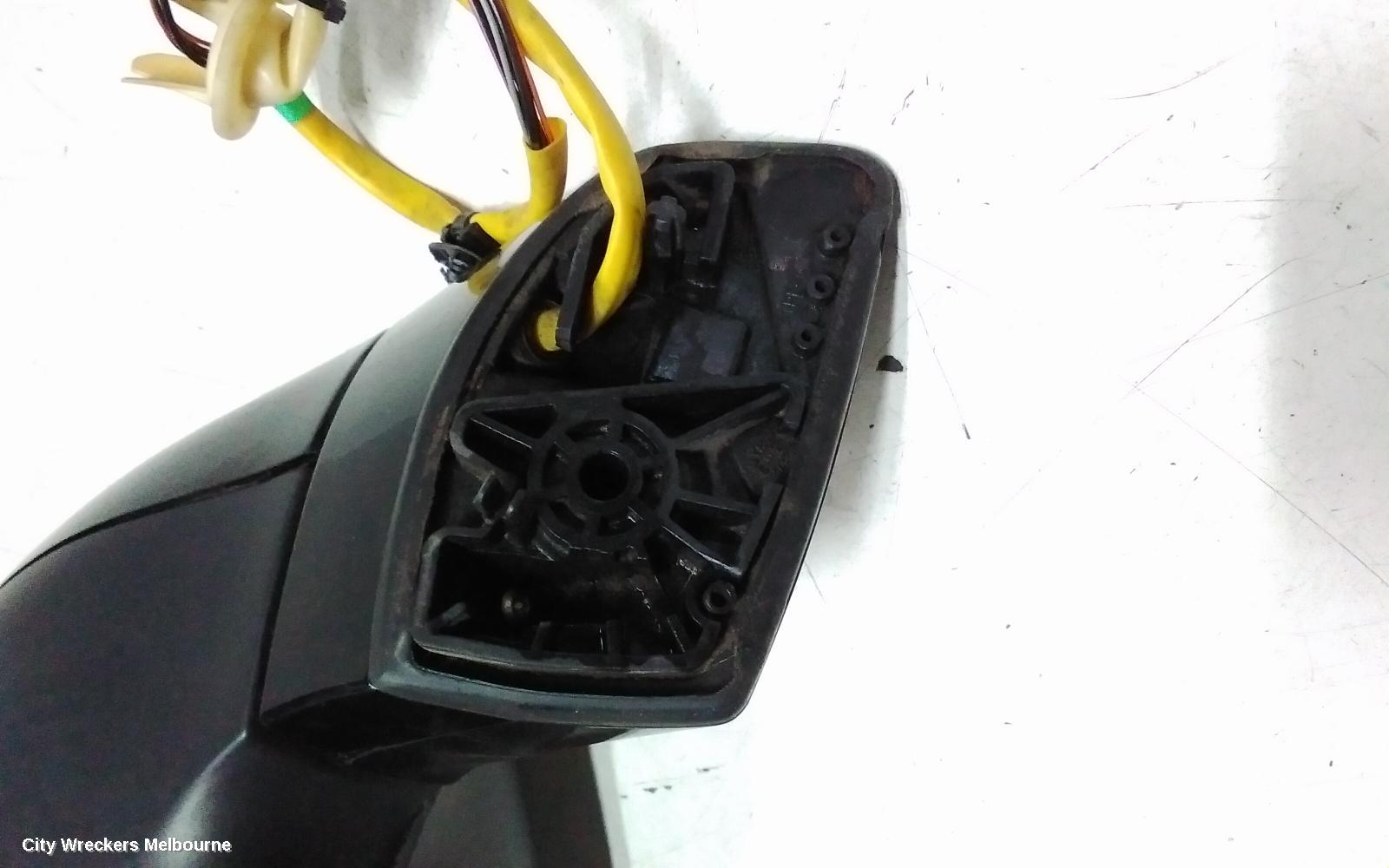 PEUGEOT 308 LEFT DOOR MIRROR, T7, HATCH/WAGON, MANUAL FOLDING, 1 PLUG TYPE, 09/2007 - 12/2013