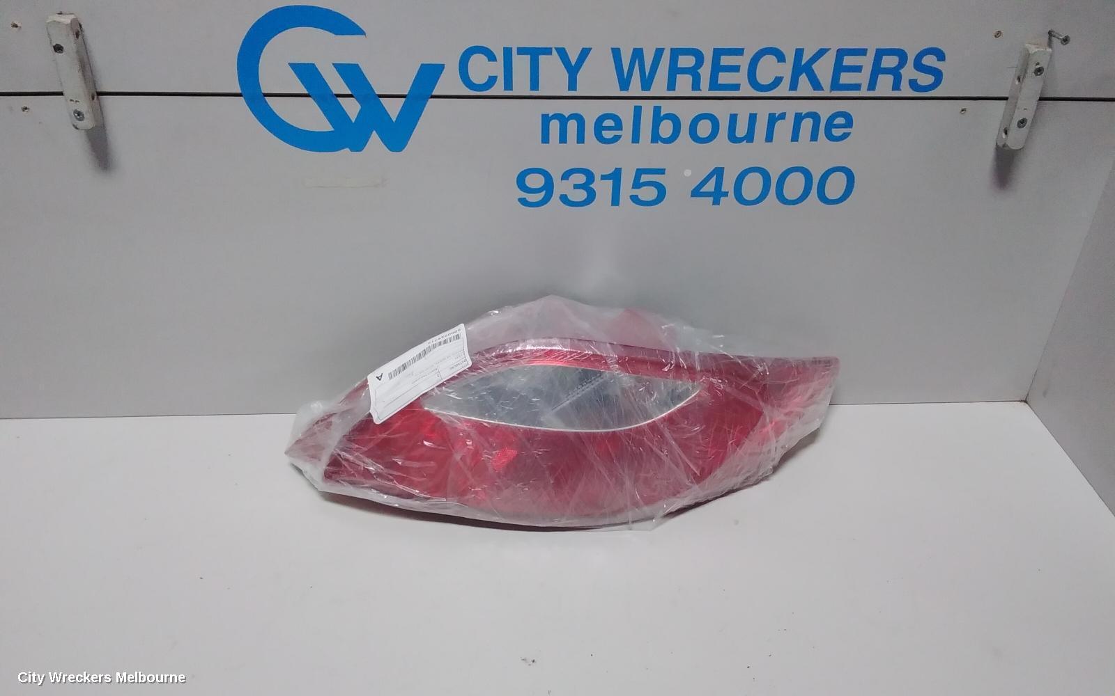 MAZDA 2 RIGHT TAILLIGHT, HATCH, DE SERIES, 09/2007 - 09/2014