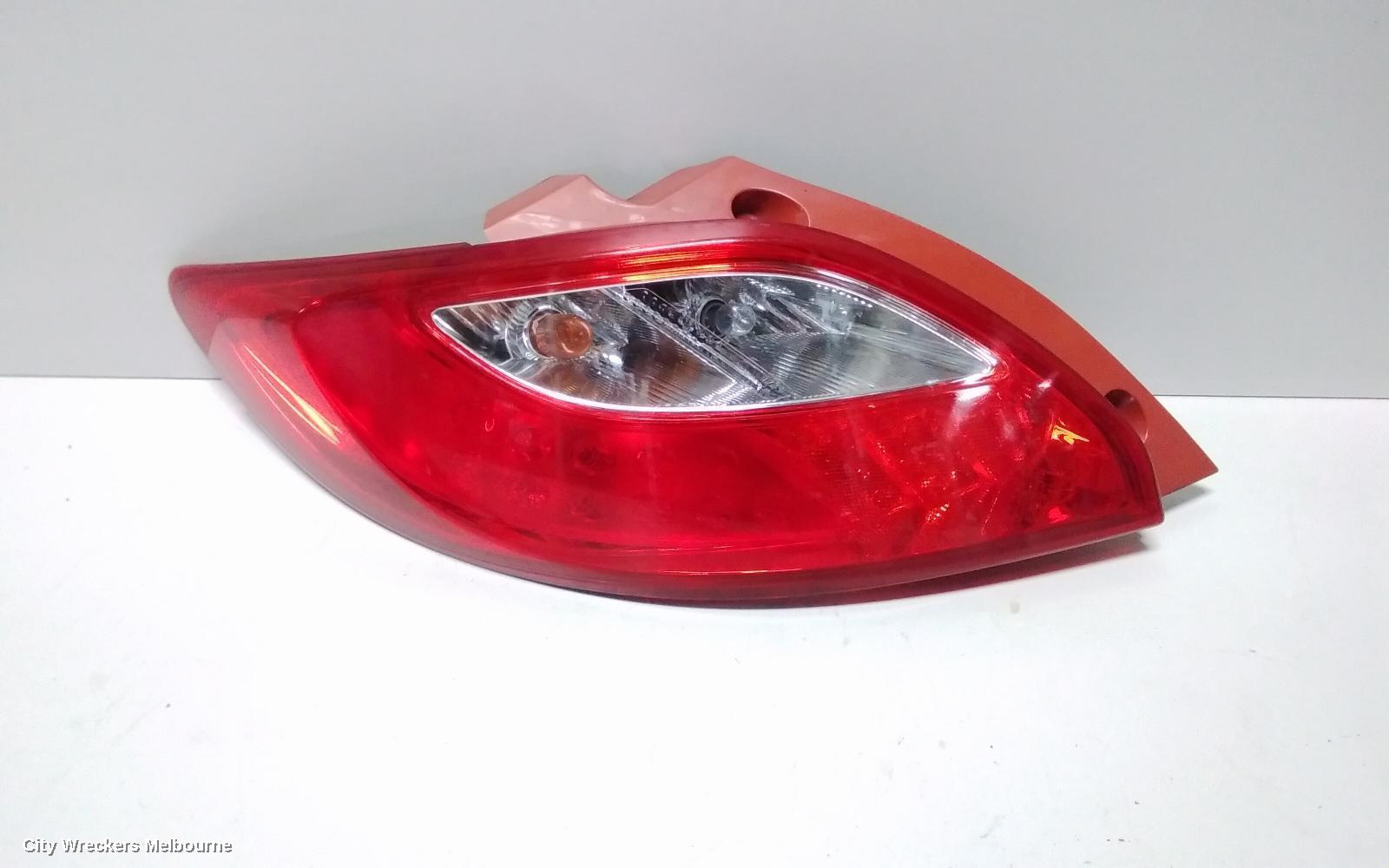 MAZDA 2 LEFT TAILLIGHT, HATCH, DE SERIES, 09/2007 - 09/2014