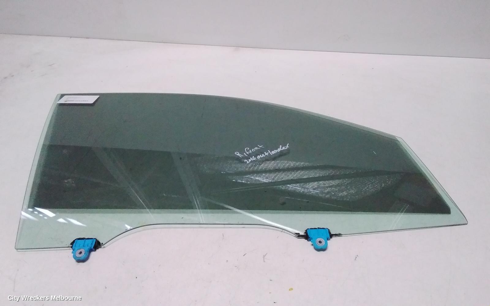 MITSUBISHI OUTLANDER RIGHT FRONT DOOR WINDOW, ZJ-ZL, 10/2012 - 07/2021