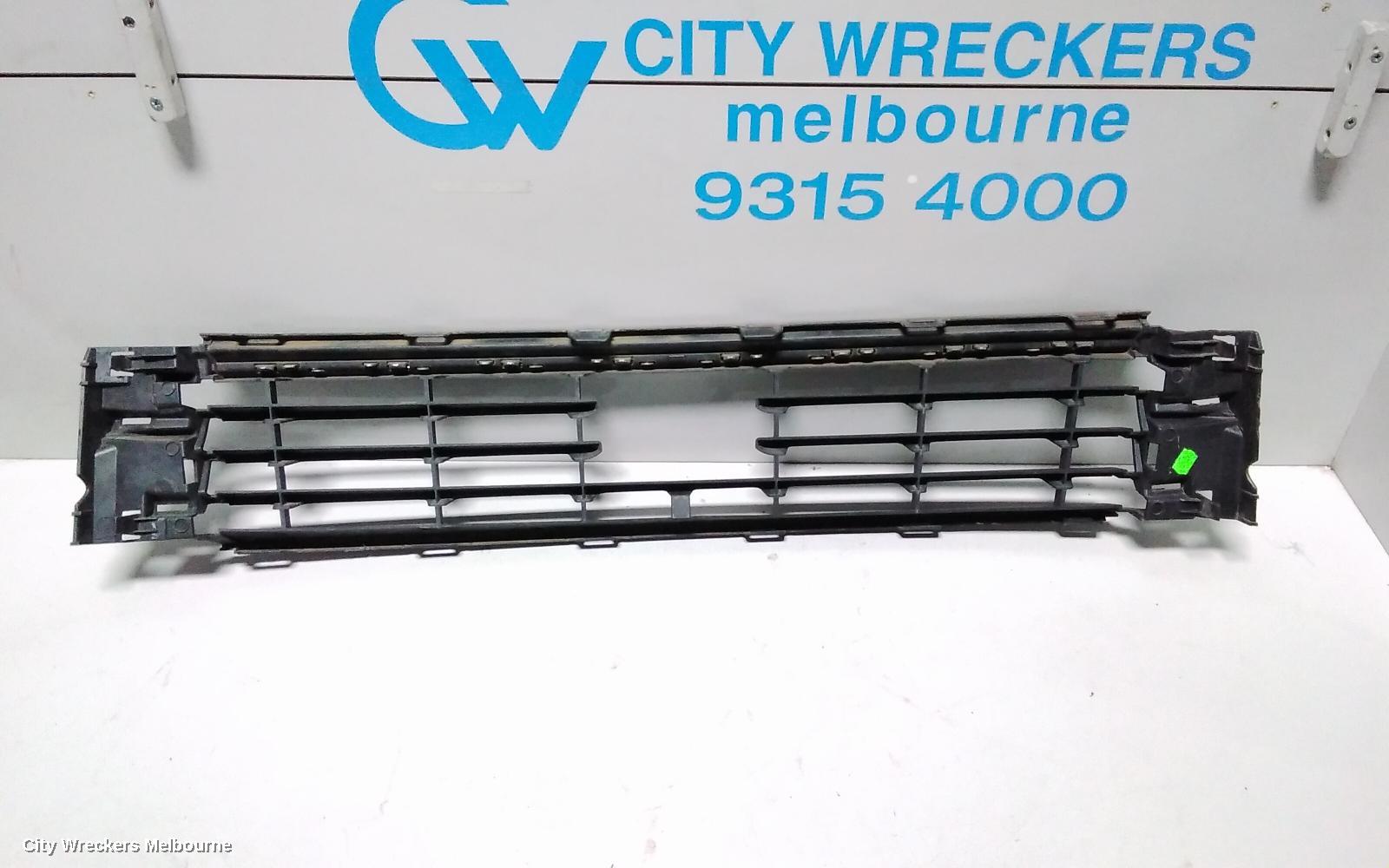 VOLKSWAGEN PASSAT GRILLE, BUMPER GRILLE (CENTRE), 3C/MK6 B7, SEDAN/WAGON, 09/2010 - 05/2015