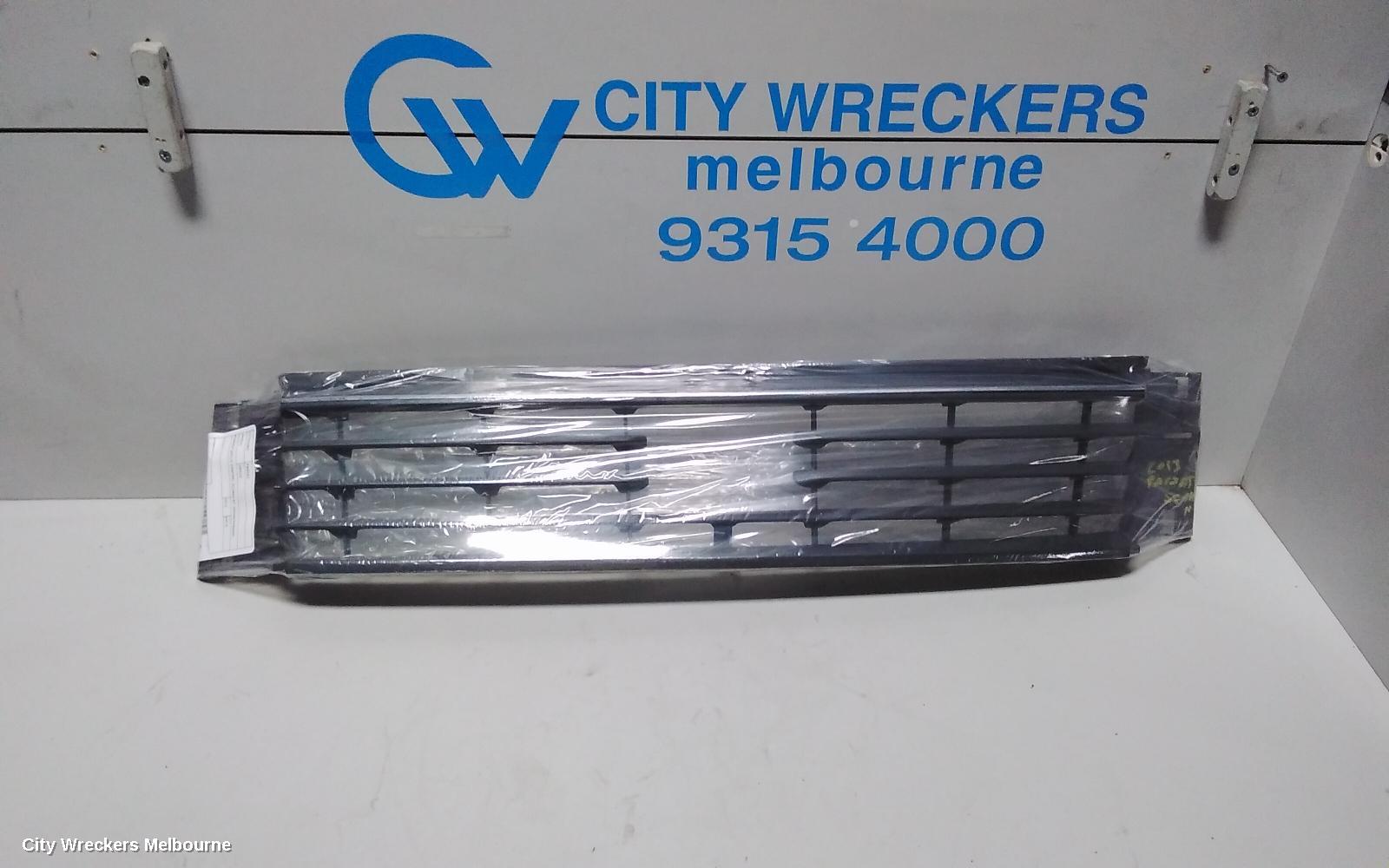 VOLKSWAGEN PASSAT GRILLE, BUMPER GRILLE (CENTRE), 3C/MK6 B7, SEDAN/WAGON, 09/2010 - 05/2015