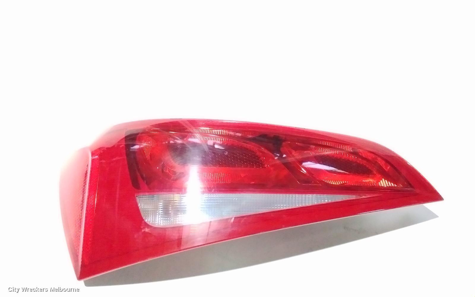 AUDI Q5 LEFT TAILLIGHT, IN TAILGATE, 8R, STANDARD TYPE, 03/2009 - 01/2017