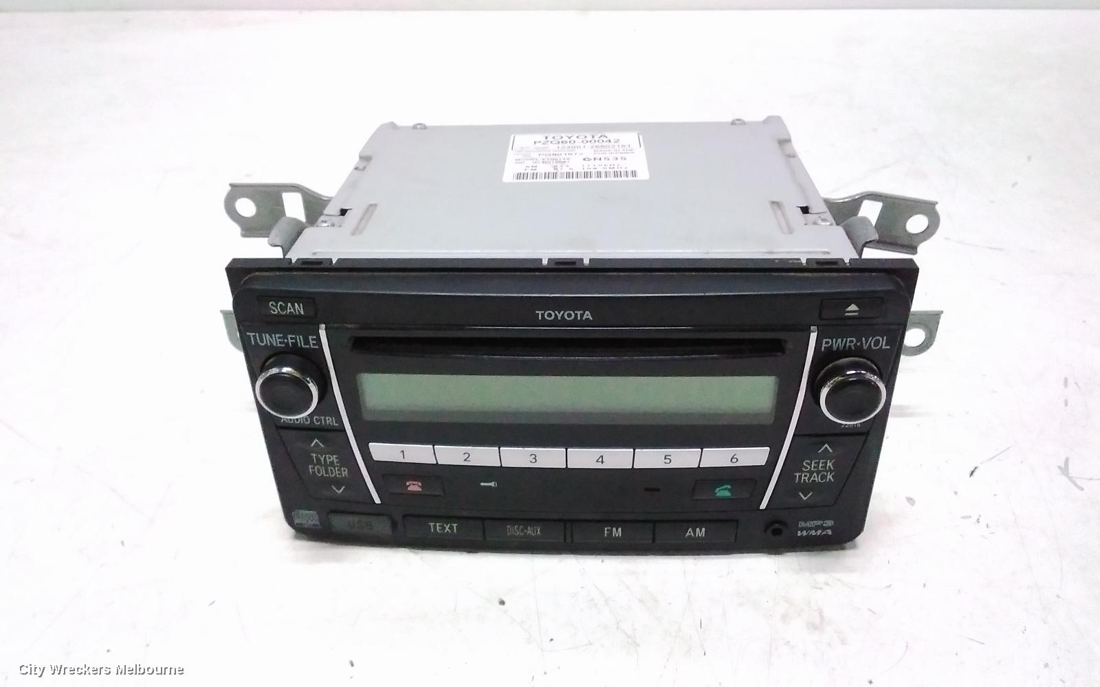 TOYOTA RAV4 RADIO/CD/DVD/SAT/TV, SINGLE DISC CD PLAYER (P/N ON FACE 22816), ACA33, 11/2005 - 11/2012