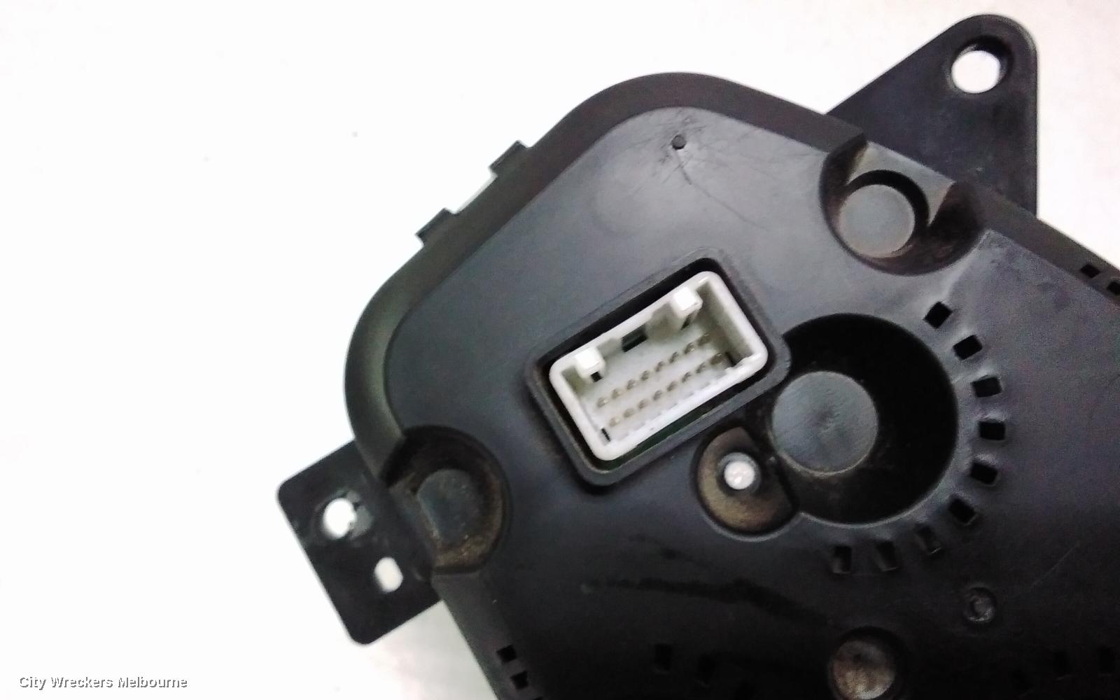 HOLDEN BARINA INSTRUMENT CLUSTER, INSTRUMENT CLUSTER, AUTO, TK, SINGLE SCREEN, SEDAN/5DR HATCH,12/2005 - 12/2012