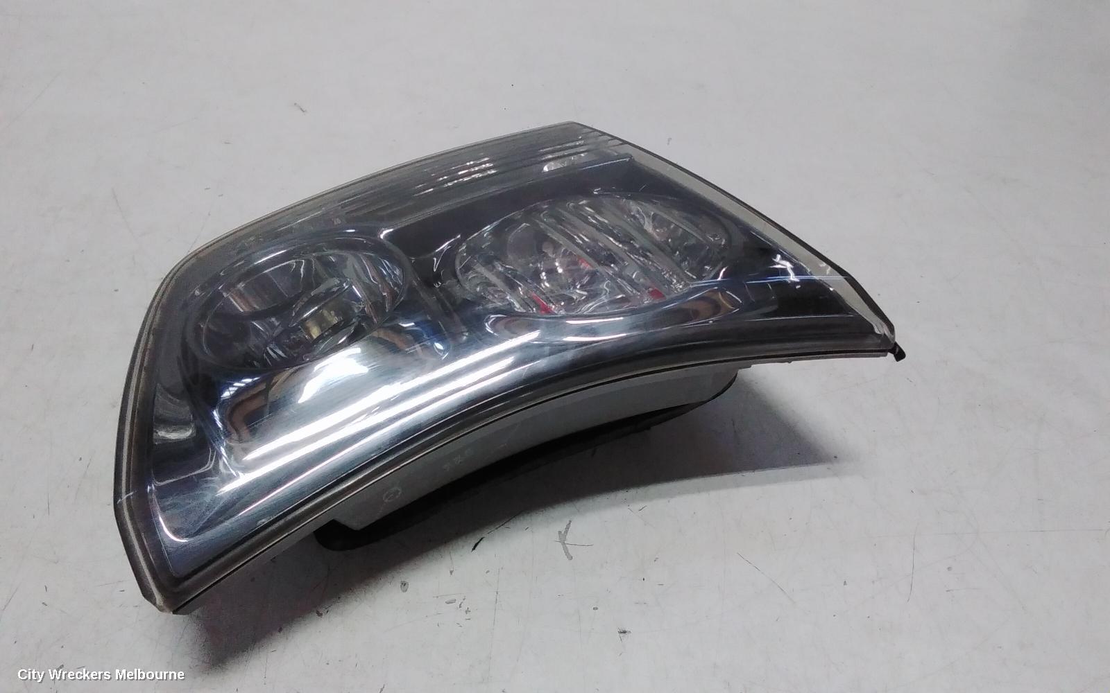 LEXUS RX SERIES REAR GARNISH, RX350, TAILGATE LAMP (LH SIDE), GSU3#, 03/2006 - 11/2008