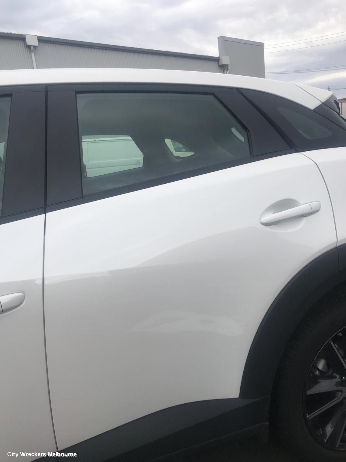 MAZDA CX3 TAILGATE HANDLE, DK, 03/2015 ONWARDS