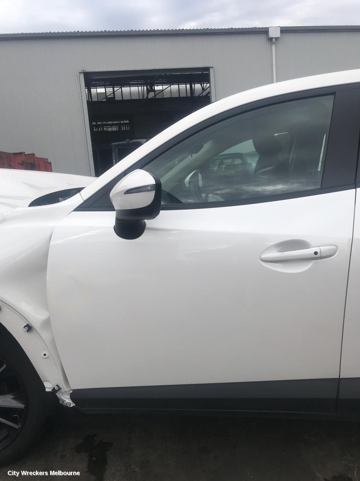 MAZDA CX3 TAILGATE HANDLE, DK, 03/2015 ONWARDS