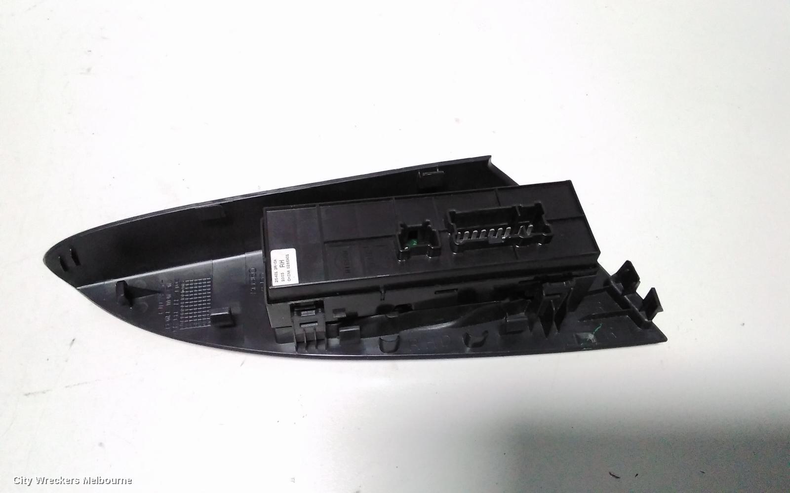 NISSAN PULSAR PWR DR WIND SWITCH, RH FRONT (MASTER SWITCH), SEDAN, B17, 12/2012 - 12/2017
