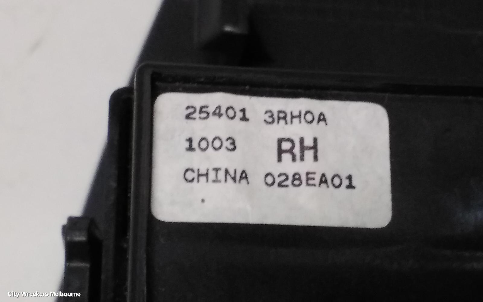 NISSAN PULSAR PWR DR WIND SWITCH, RH FRONT (MASTER SWITCH), SEDAN, B17, 12/2012 - 12/2017