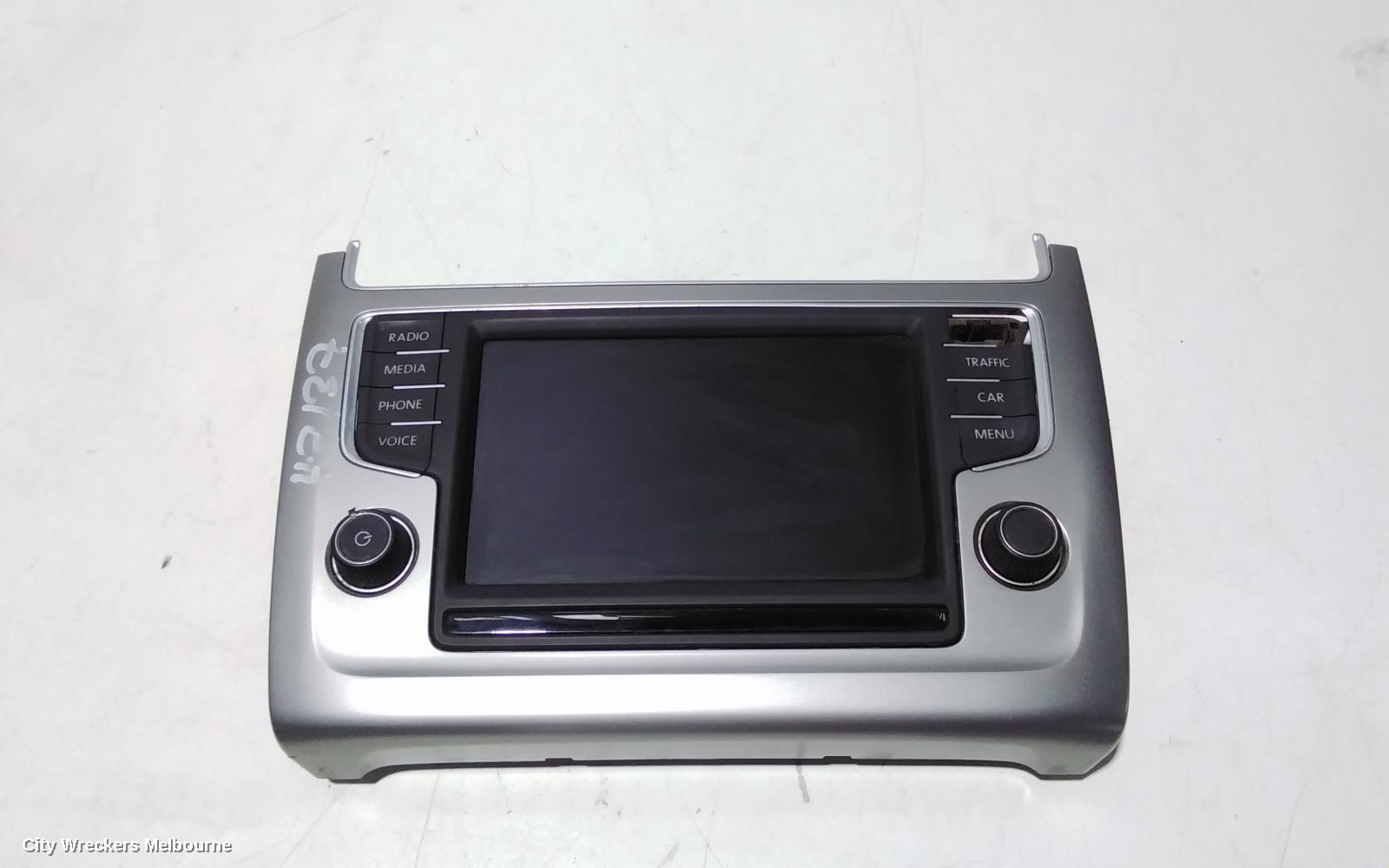 VOLKSWAGEN POLO RADIO/CD/DVD/SAT/TV, DISPLAY UNIT, 6.5IN DISCOVER MEDIA, SAT NAV TYPE, 6R, 05/2010 - 09/2017