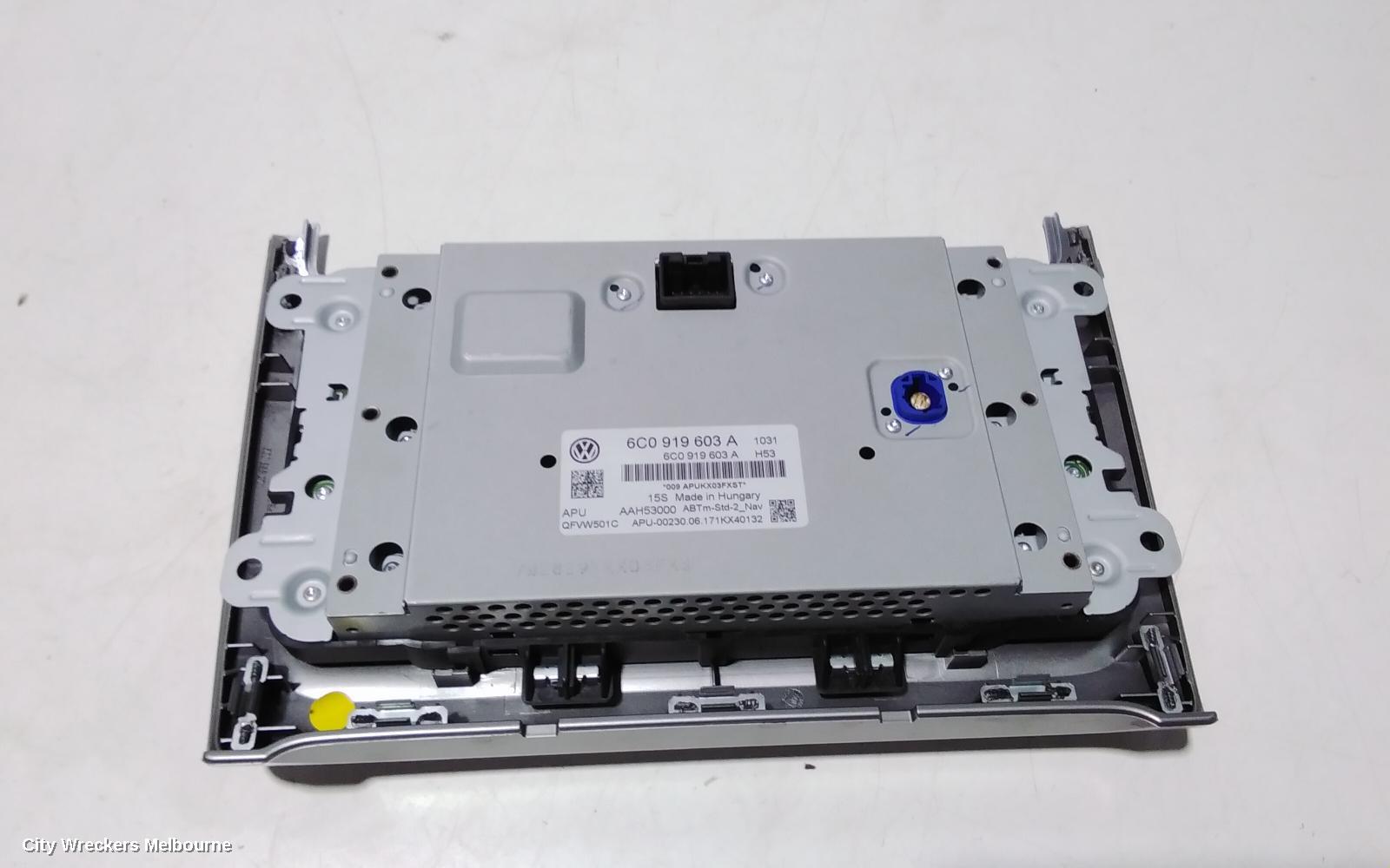 VOLKSWAGEN POLO RADIO/CD/DVD/SAT/TV, DISPLAY UNIT, 6.5IN DISCOVER MEDIA, SAT NAV TYPE, 6R, 05/2010 - 09/2017