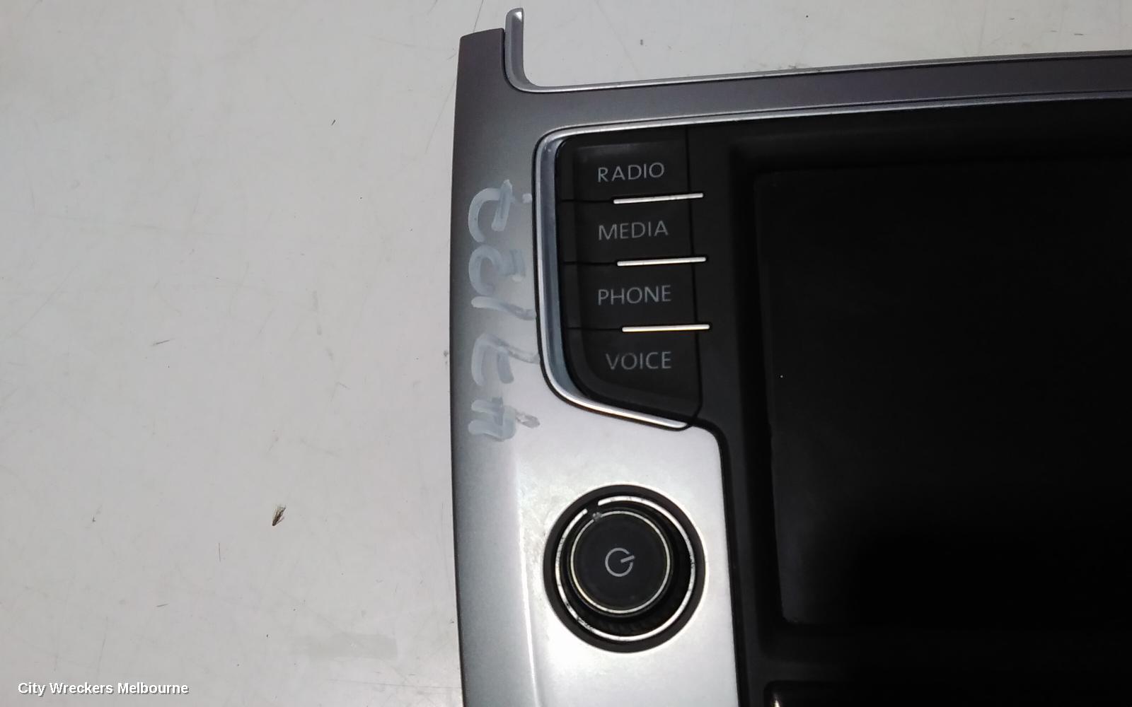 VOLKSWAGEN POLO RADIO/CD/DVD/SAT/TV, DISPLAY UNIT, 6.5IN DISCOVER MEDIA, SAT NAV TYPE, 6R, 05/2010 - 09/2017