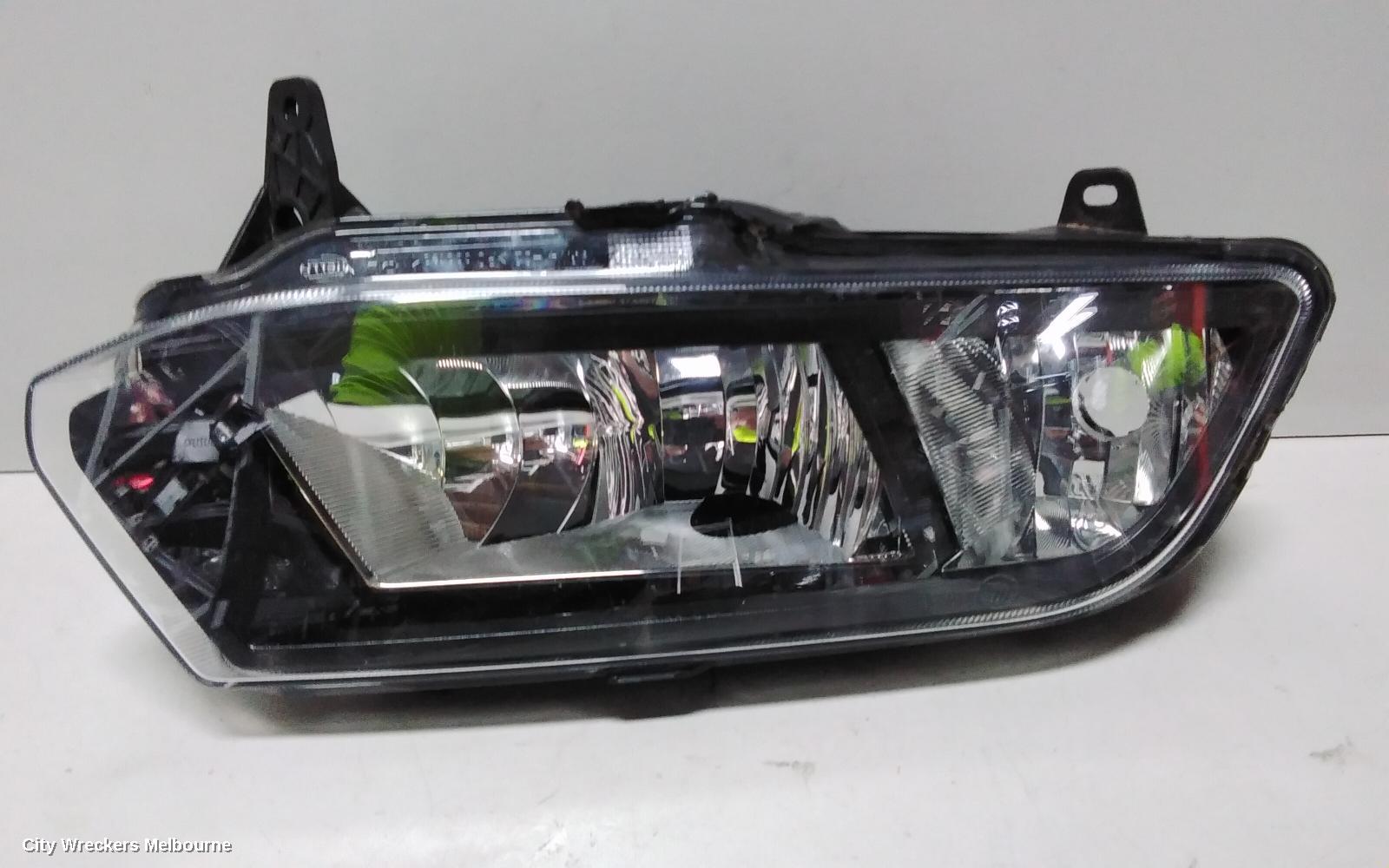 VOLKSWAGEN POLO RIGHT INDICATOR/FOG/SIDE, BUMPER FOGLAMP, 6R, 05/2014 - 09/2017