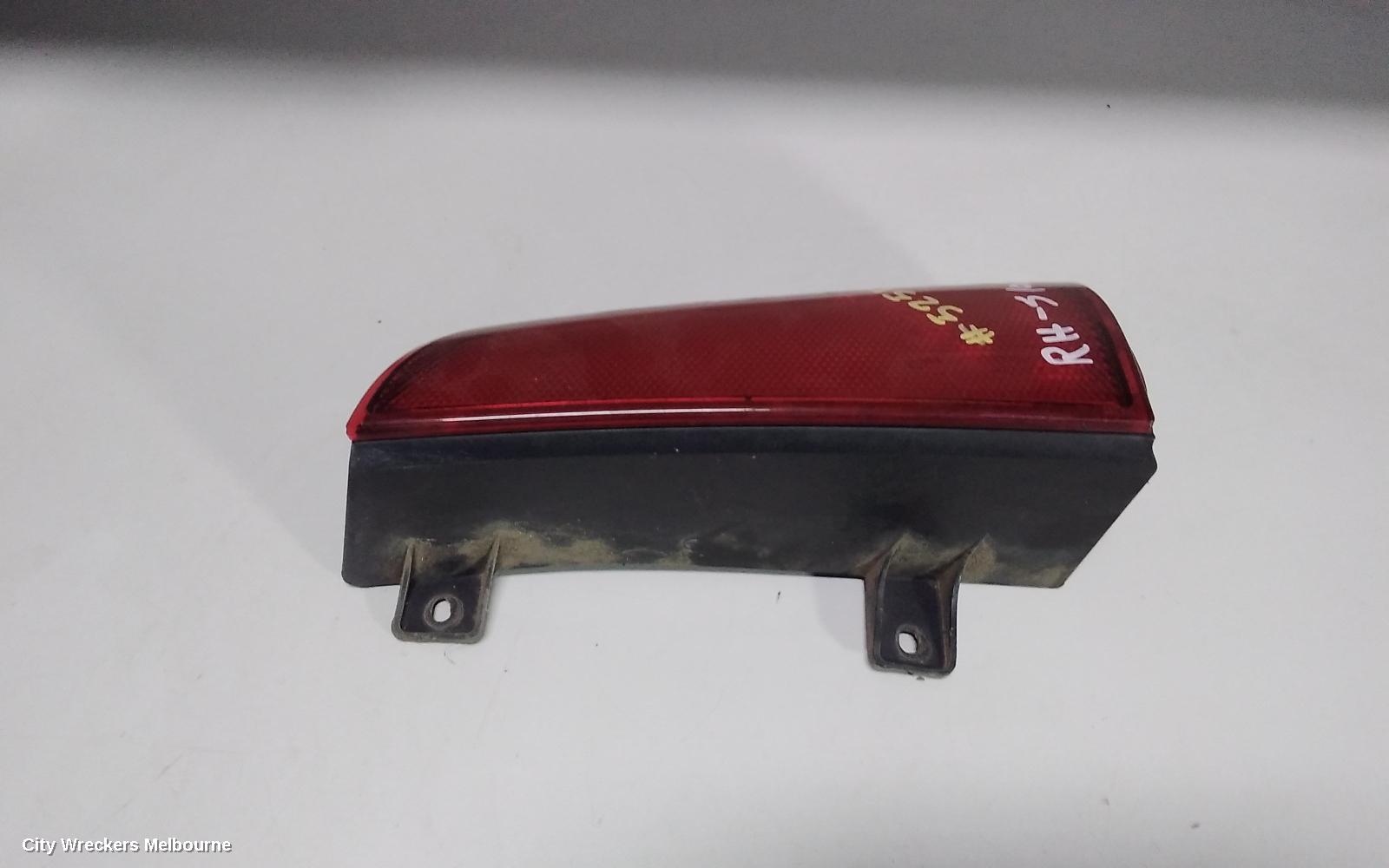 MERCEDES VITO RIGHT TAILLIGHT, UPPER TAILGATE, 639, 02/2006 - 02/2015