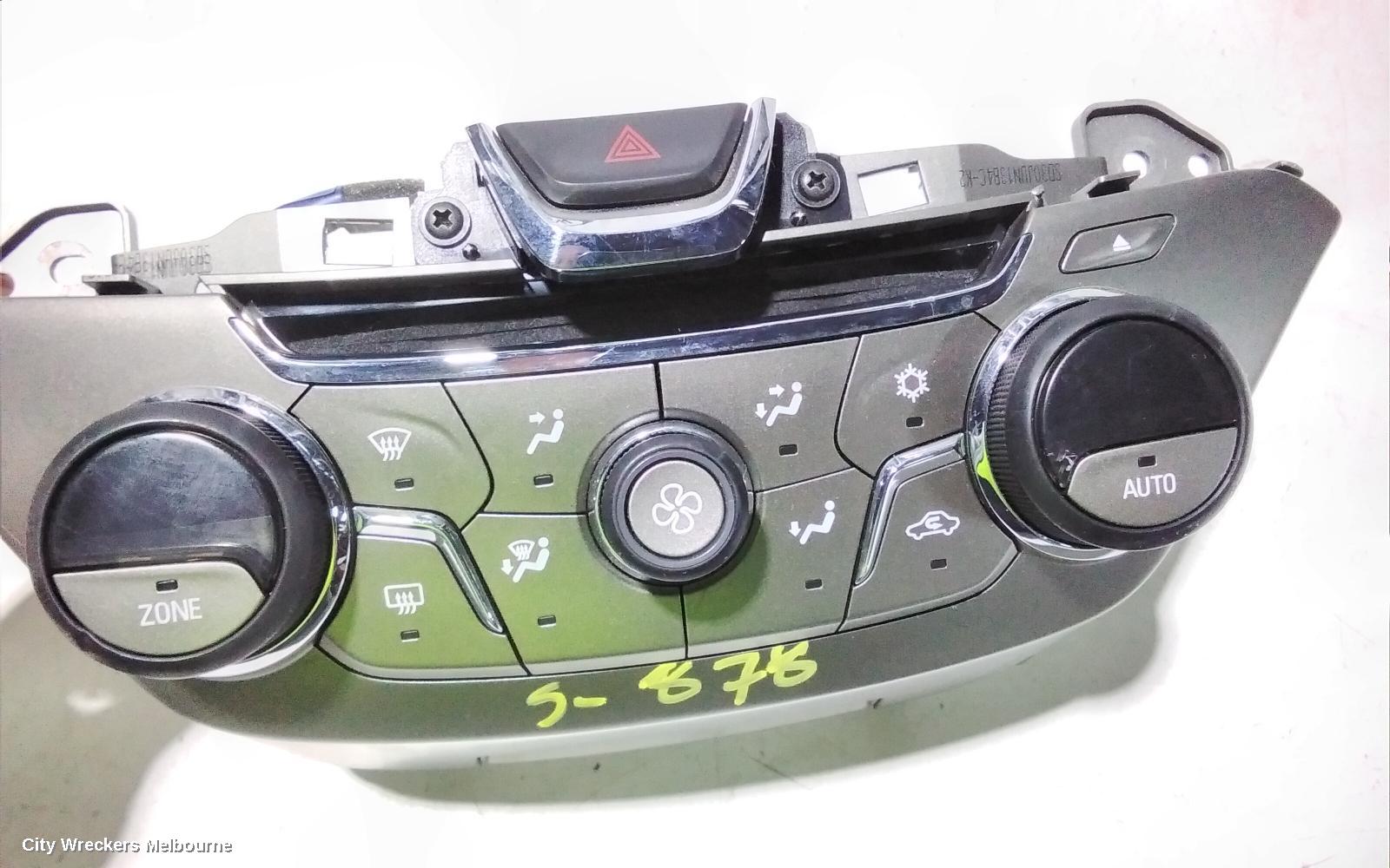 HOLDEN COMMODORE HEATER/AC CONTROLS, VF, 05/2013 - 12/2017