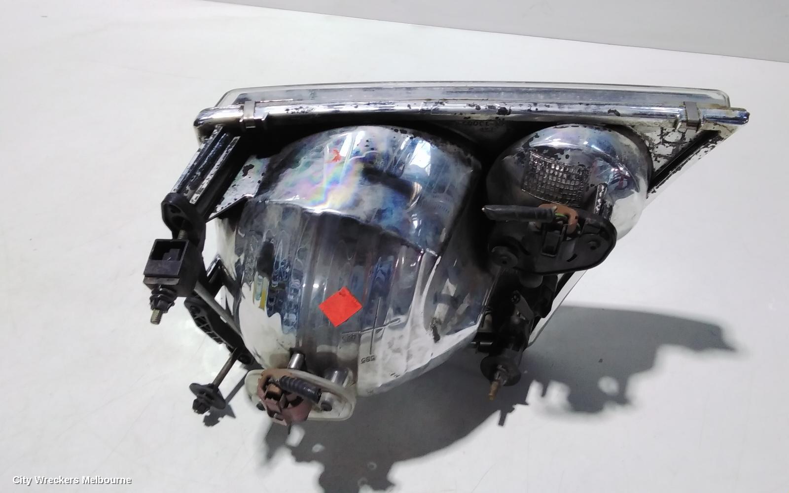 FORD EXPLORER RIGHT HEADLAMP, UT-UZ, 10/2001 - 08/2005