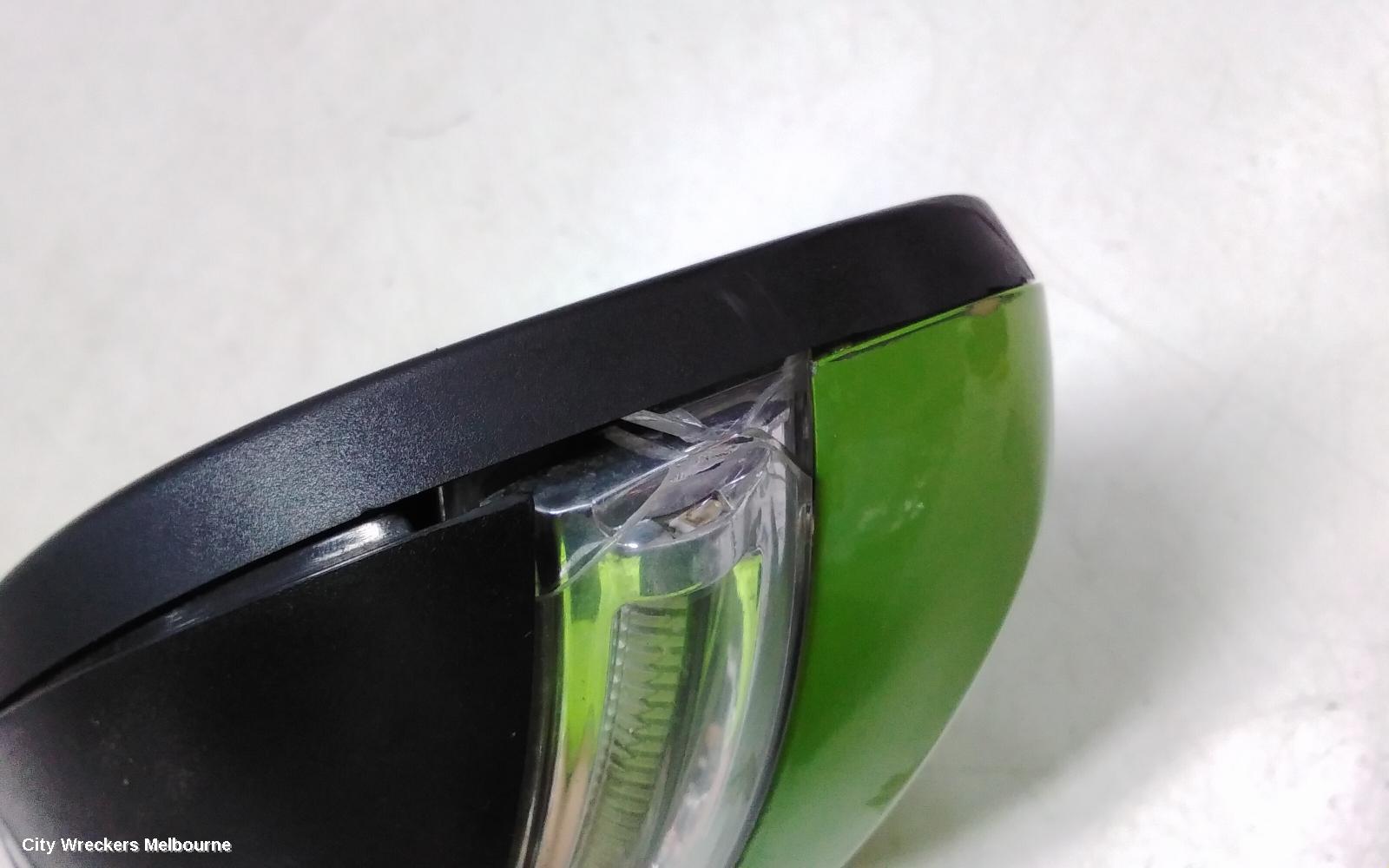 HYUNDAI VELOSTER RIGHT DOOR MIRROR, FS, MANUAL FOLDING, NON HEATED TYPE, 12/2011 - 02/2018