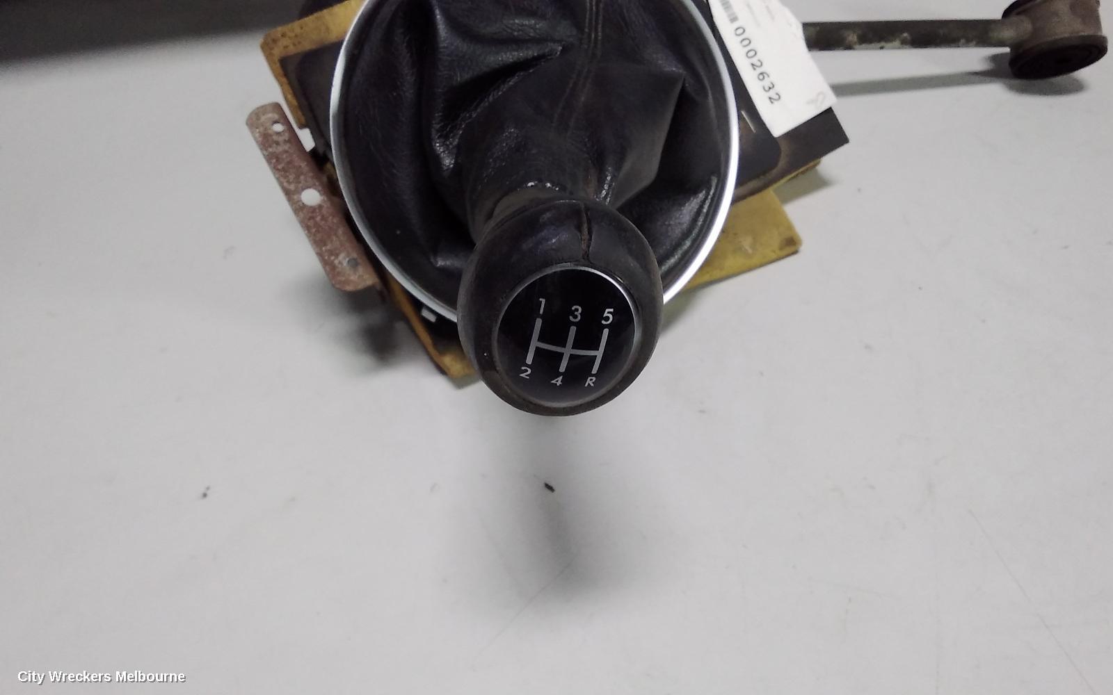 SUBARU LIBERTY GEAR STICK/SHIFTER, GEAR SHIFTER, MANUAL T/M, 5 SPEED, 4TH GEN, 09/2003 - 09/2009