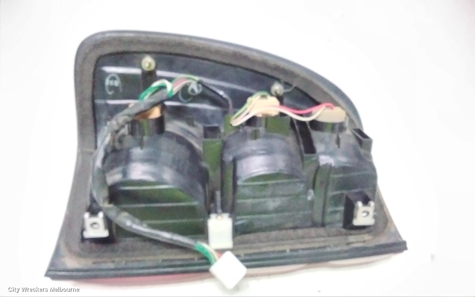 TOYOTA LANDCRUISER RIGHT TAILLIGHT, 100 SERIES, 10/2002 - 06/2005