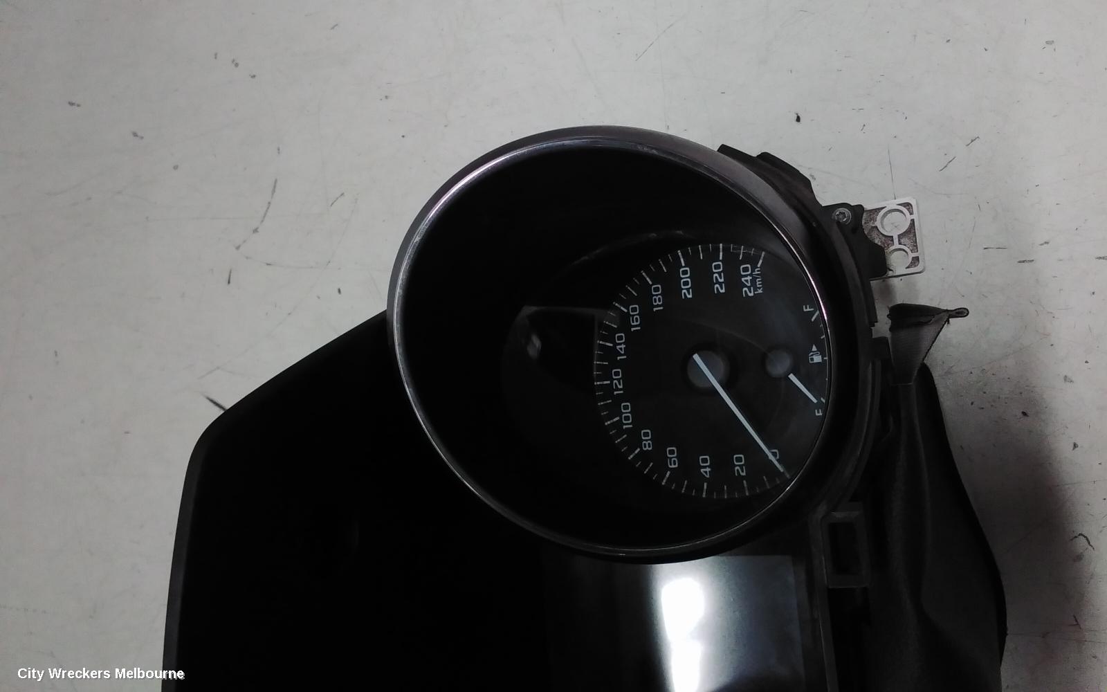 SUBARU OUTBACK INSTRUMENT CLUSTER, DIESEL, 2.0, AUTO T/M, 6TH GEN, 08/2014 - 12/2020