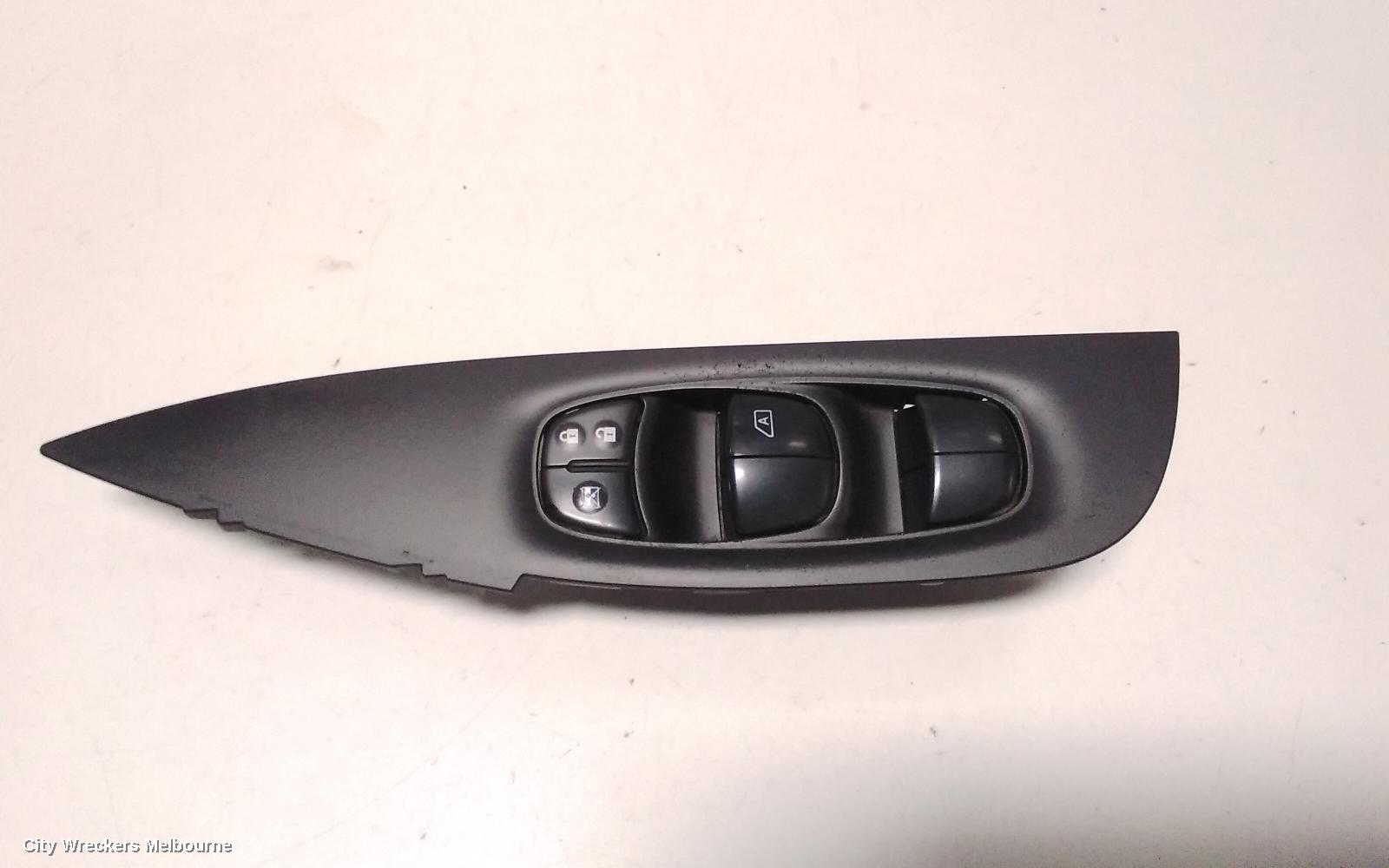 NISSAN QASHQAI PWR DR WIND SWITCH, RH FRONT (MASTER SWITCH), EARLY TYPE (ONLY DRIVERS DOOR AUTO TYPE), J11, 06/2014 - 06/2017
