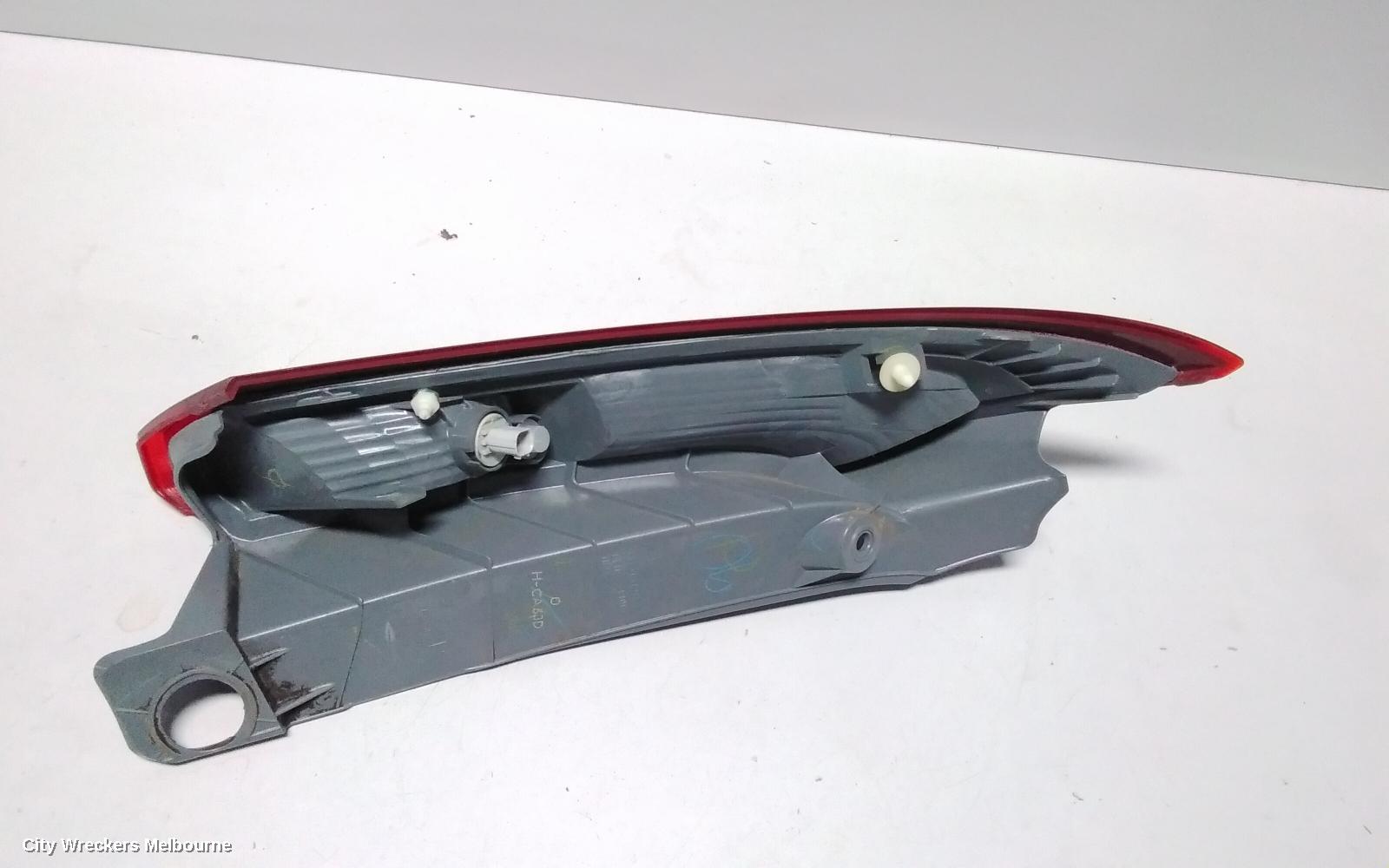 HONDA CRV RIGHT TAILLIGHT, RM, UPPER, PETROL TYPE, 11/2012 - 10/2014