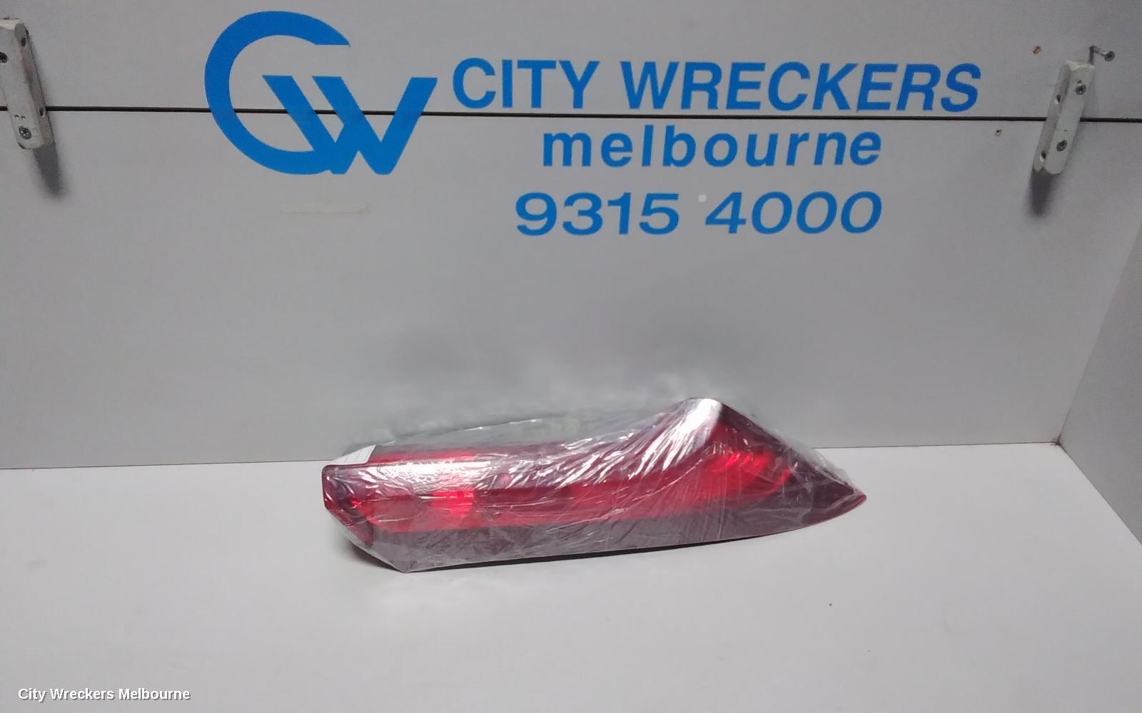 HONDA CRV RIGHT TAILLIGHT, RM, UPPER, PETROL TYPE, 11/2012 - 10/2014