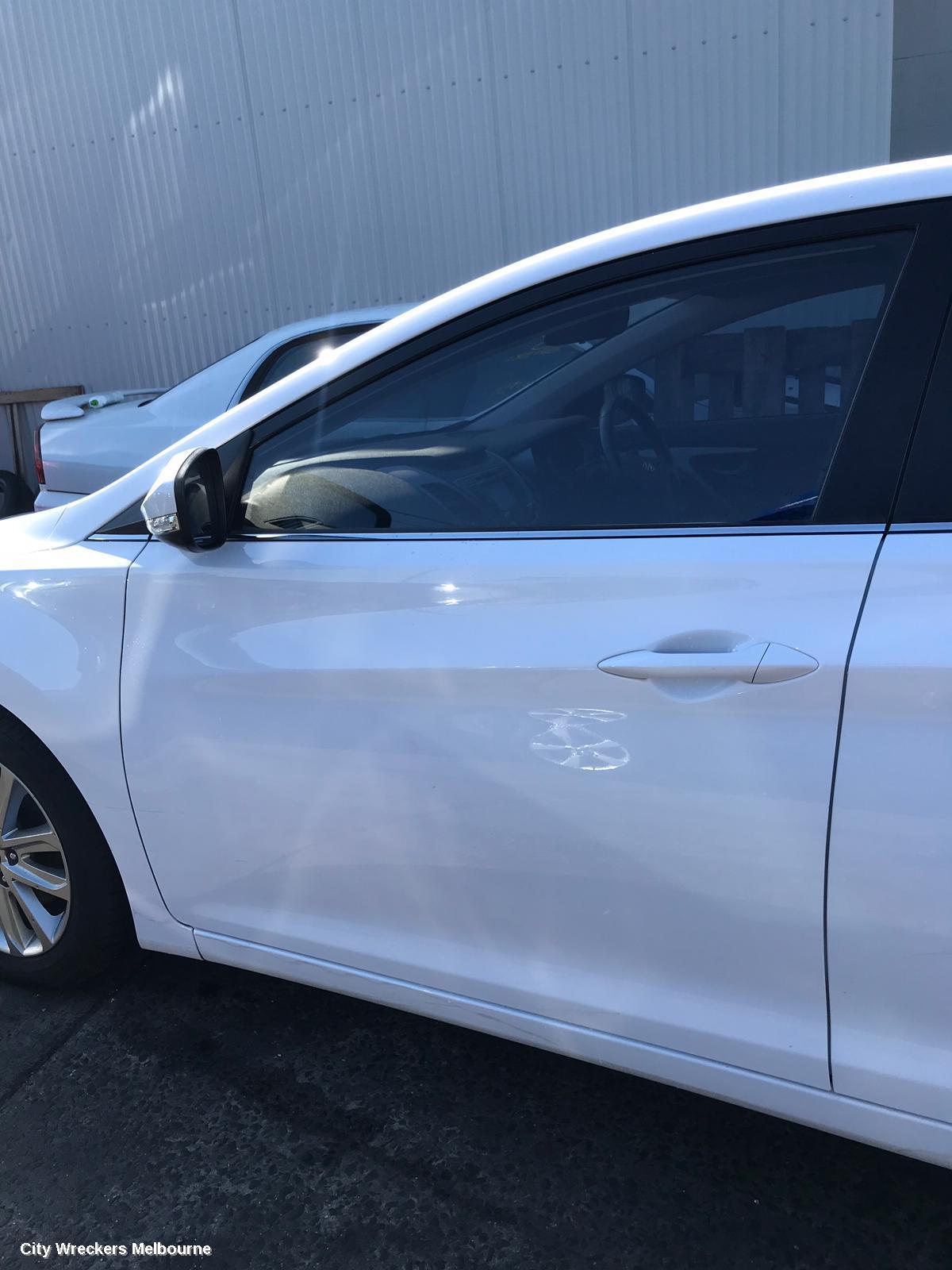 HYUNDAI ELANTRA DOOR HANDLE, OUTER, RH REAR, MD, 03/2011 - 11/2015