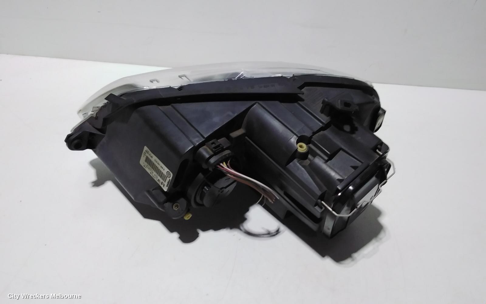 VOLKSWAGEN EOS RIGHT HEADLAMP, 1F, HALOGEN TYPE, 02/2007 - 04/2011