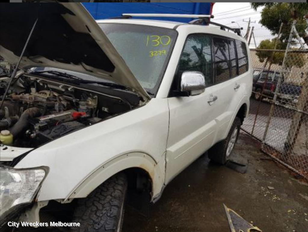 MITSUBISHI PAJERO R/BAR BRACKET/REINFO, REINFORCEMENT, NS-NX, 11/2006 ONWARDS