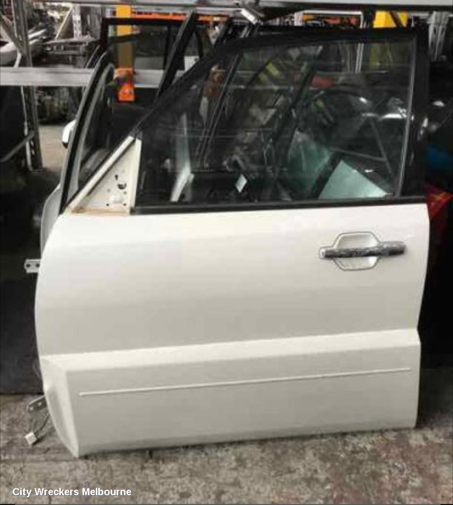 MITSUBISHI PAJERO R/BAR BRACKET/REINFO, REINFORCEMENT, NS-NX, 11/2006 ONWARDS