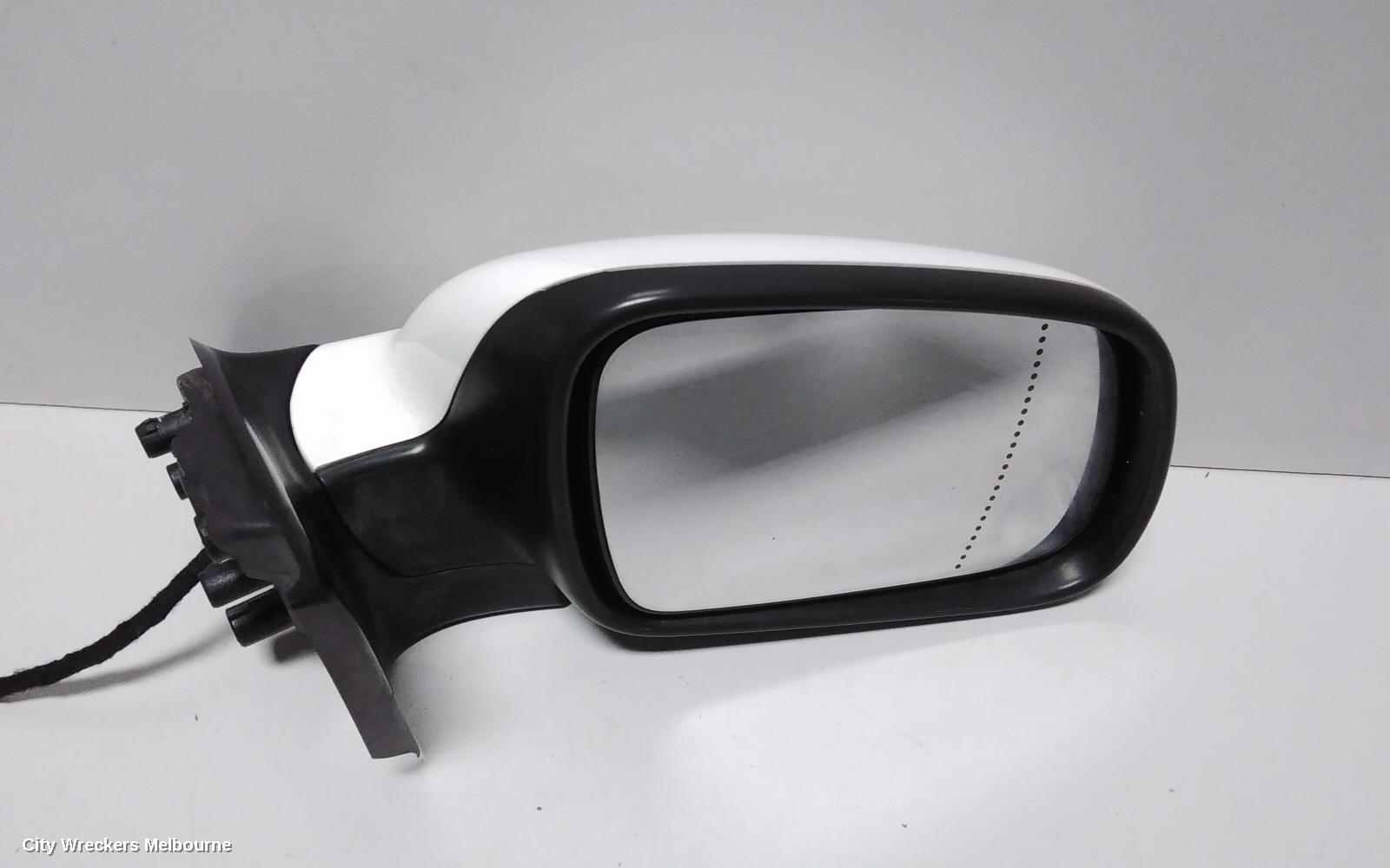 PEUGEOT 307 RIGHT DOOR MIRROR, T5-T6, POWER, NON FOLDING (1 PLUG TYPE), 12/2001 - 12/2009