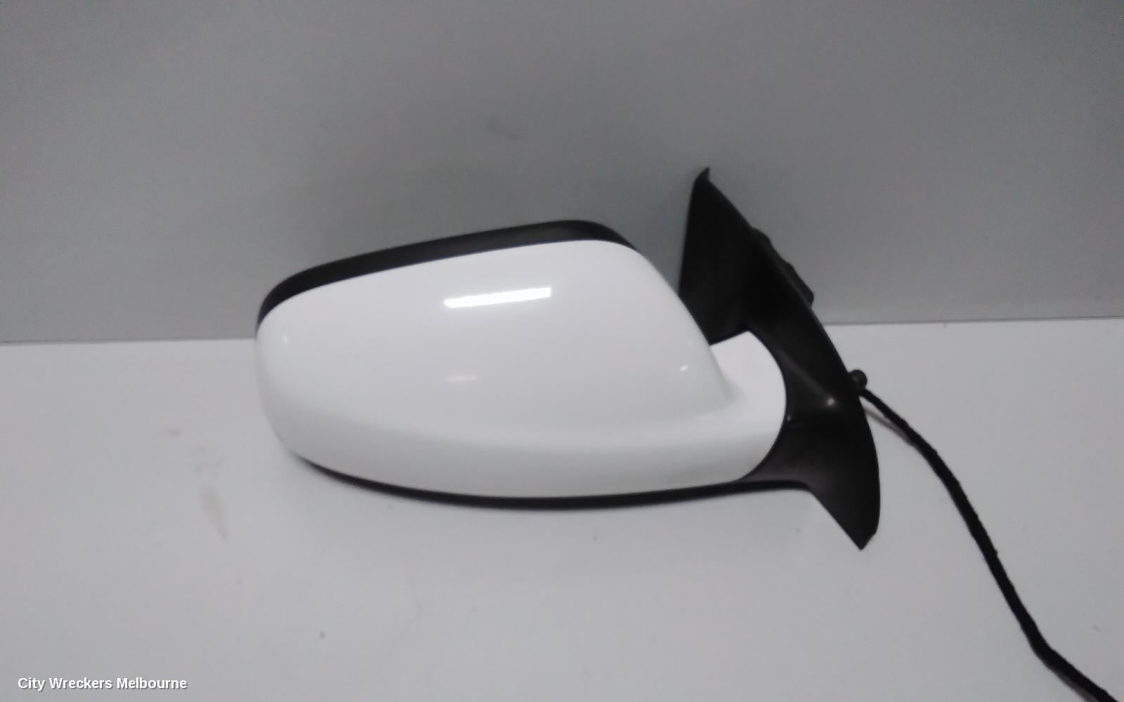 PEUGEOT 307 RIGHT DOOR MIRROR, T5-T6, POWER, NON FOLDING (1 PLUG TYPE), 12/2001 - 12/2009