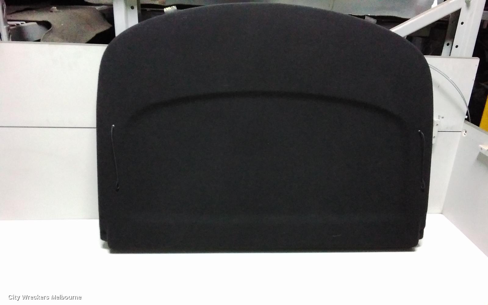 HOLDEN COMMODORE PARCEL SHELF CARGO BLIND, ZB, HATCH, PARCEL SHELF, 10/2017 - 12/2020