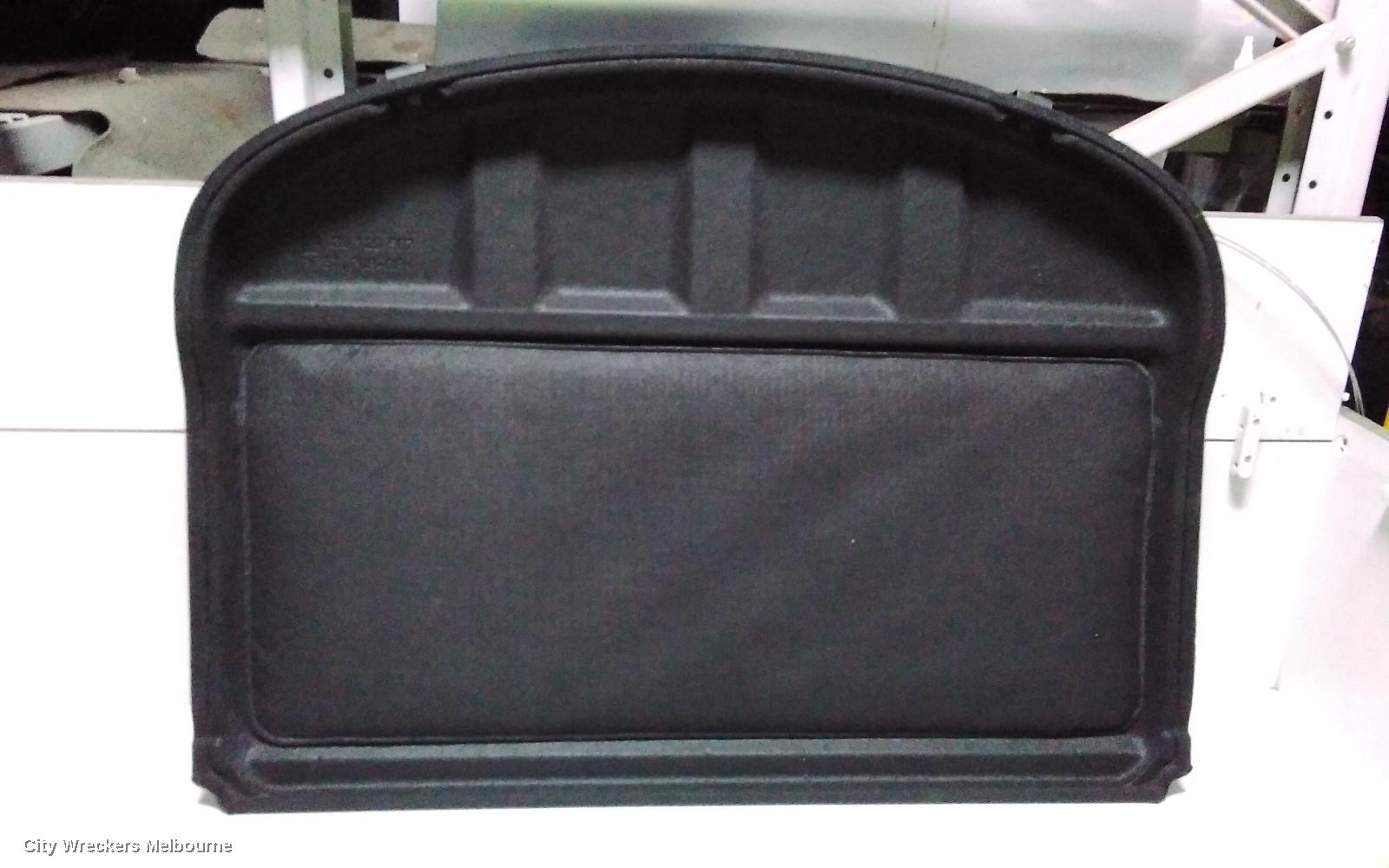 HOLDEN COMMODORE PARCEL SHELF CARGO BLIND, ZB, HATCH, PARCEL SHELF, 10/2017 - 12/2020