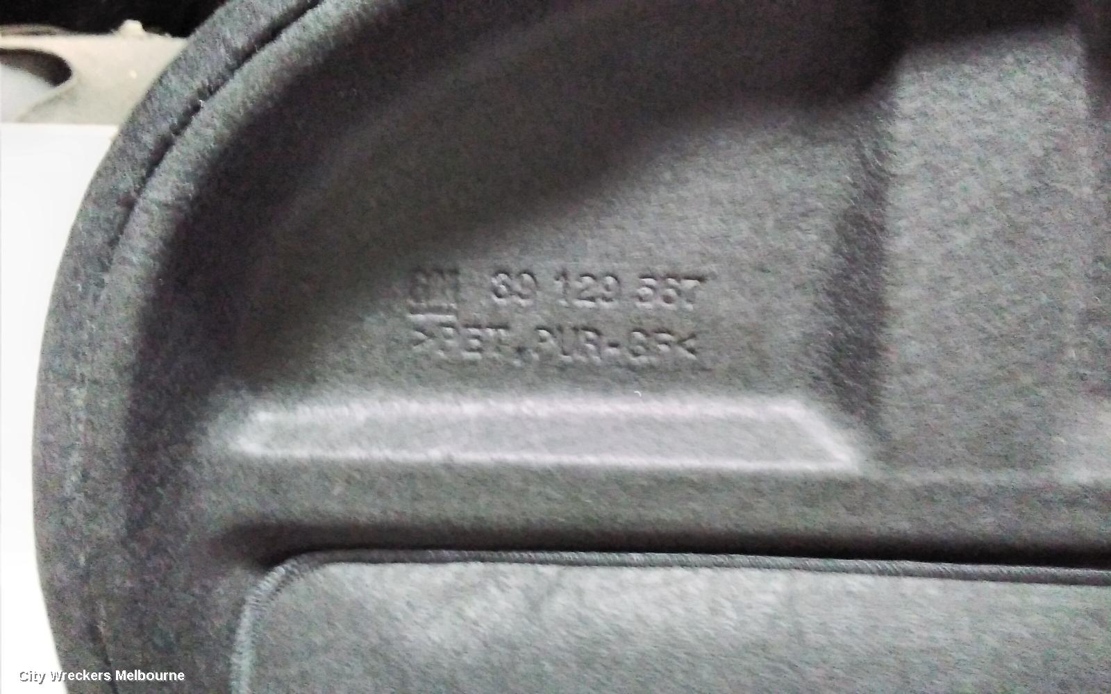 HOLDEN COMMODORE PARCEL SHELF CARGO BLIND, ZB, HATCH, PARCEL SHELF, 10/2017 - 12/2020
