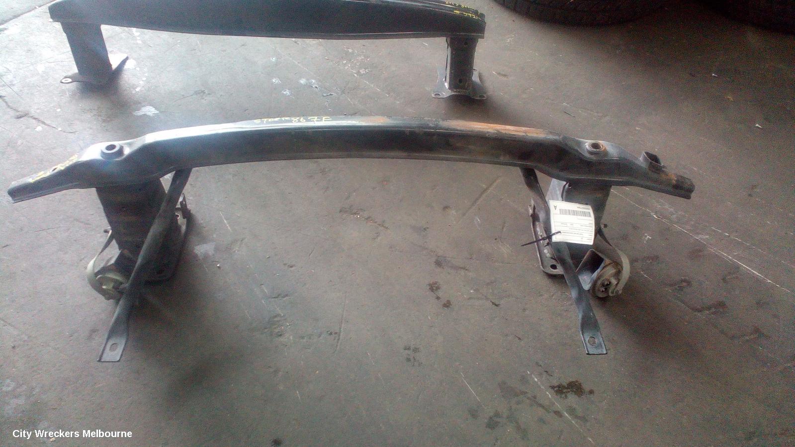 BMW X5 F/BAR REINFORC/BRACK, STEEL SECTION, E70, EARLY 02/2006 - 03/2010