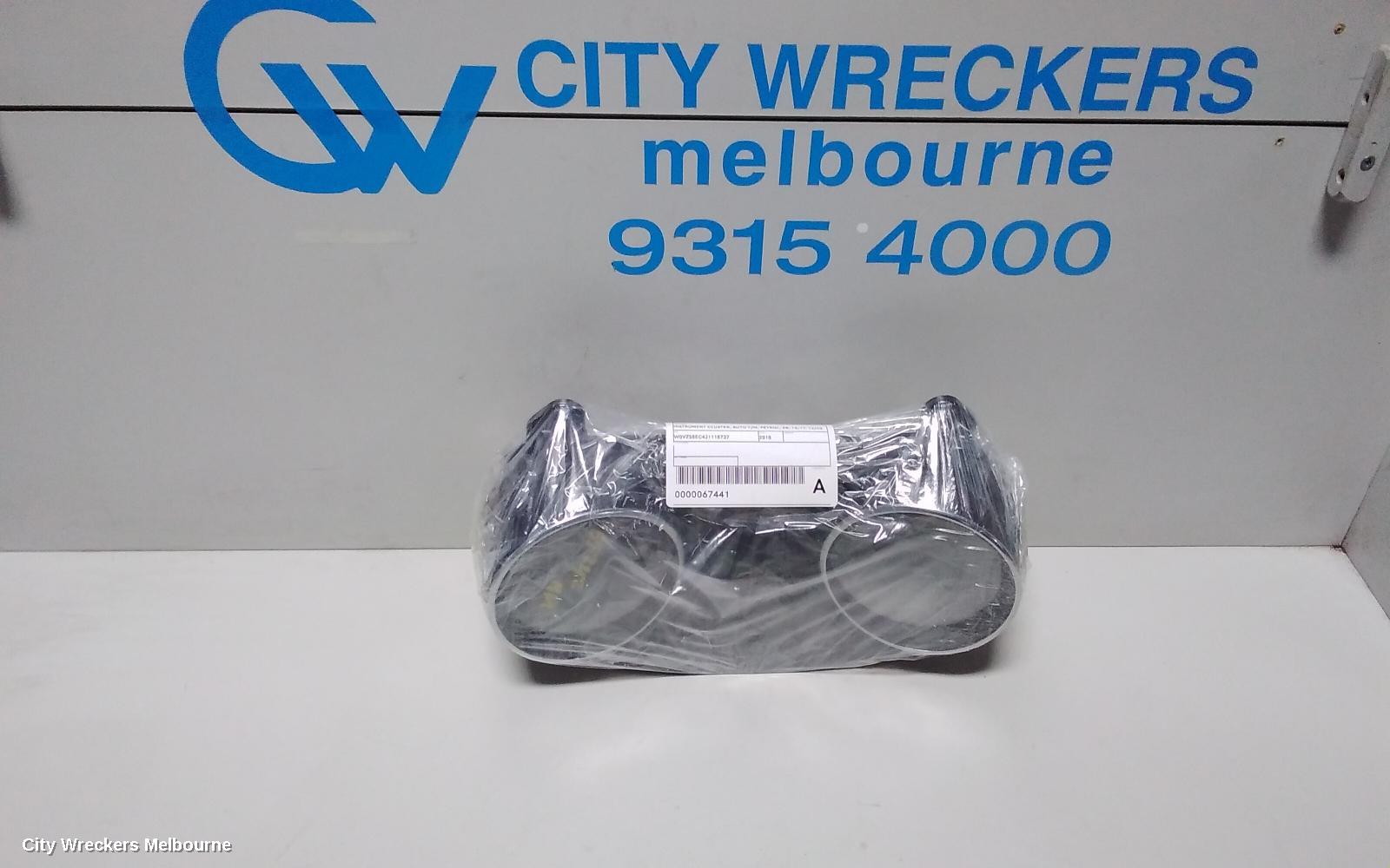 HOLDEN COMMODORE INSTRUMENT CLUSTER, INSTRUMENT CLUSTER, AUTO T/M, PETROL, ZB, 10/2017 - 12/2020