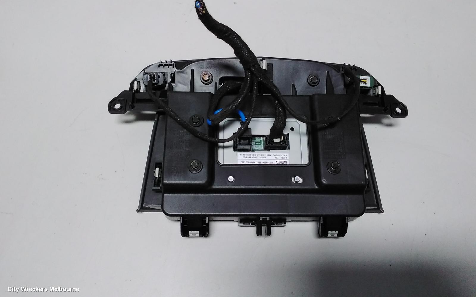 HOLDEN COMMODORE RADIO/CD/DVD/SAT/TV, DISPLAY SCREEN, 7IN NON SAT NAV TYPE, ZB, 10/2017 - 12/2020