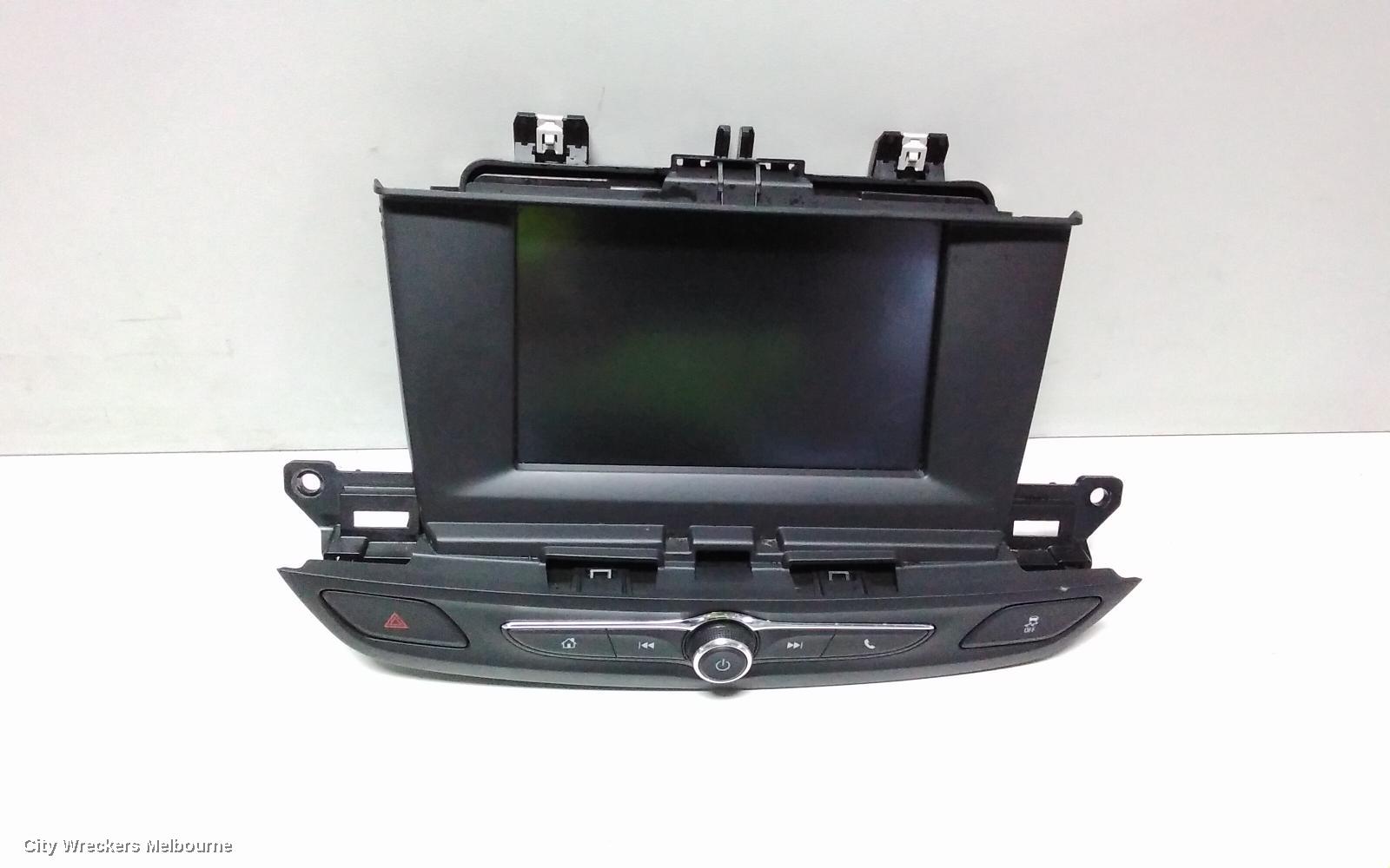 HOLDEN COMMODORE RADIO/CD/DVD/SAT/TV, DISPLAY SCREEN, 7IN NON SAT NAV TYPE, ZB, 10/2017 - 12/2020