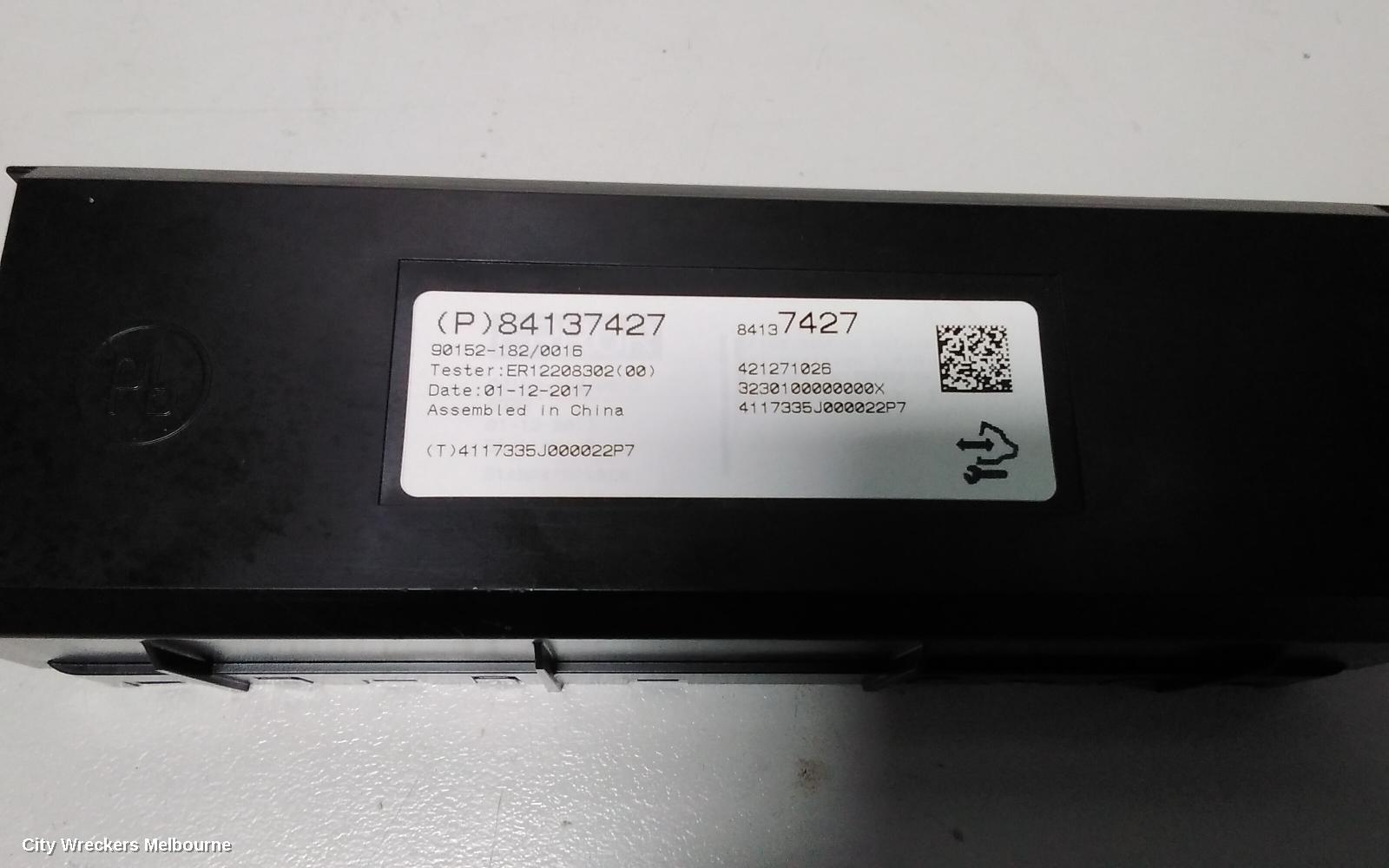 HOLDEN COMMODORE RADIO/CD/DVD/SAT/TV, DISPLAY SCREEN, 7IN NON SAT NAV TYPE, ZB, 10/2017 - 12/2020