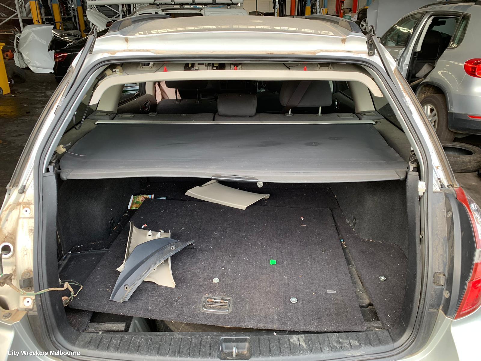 SUBARU OUTBACK LEFT GUARD, 4TH GEN LATE (SER 2) 09/2006 - 08/2009