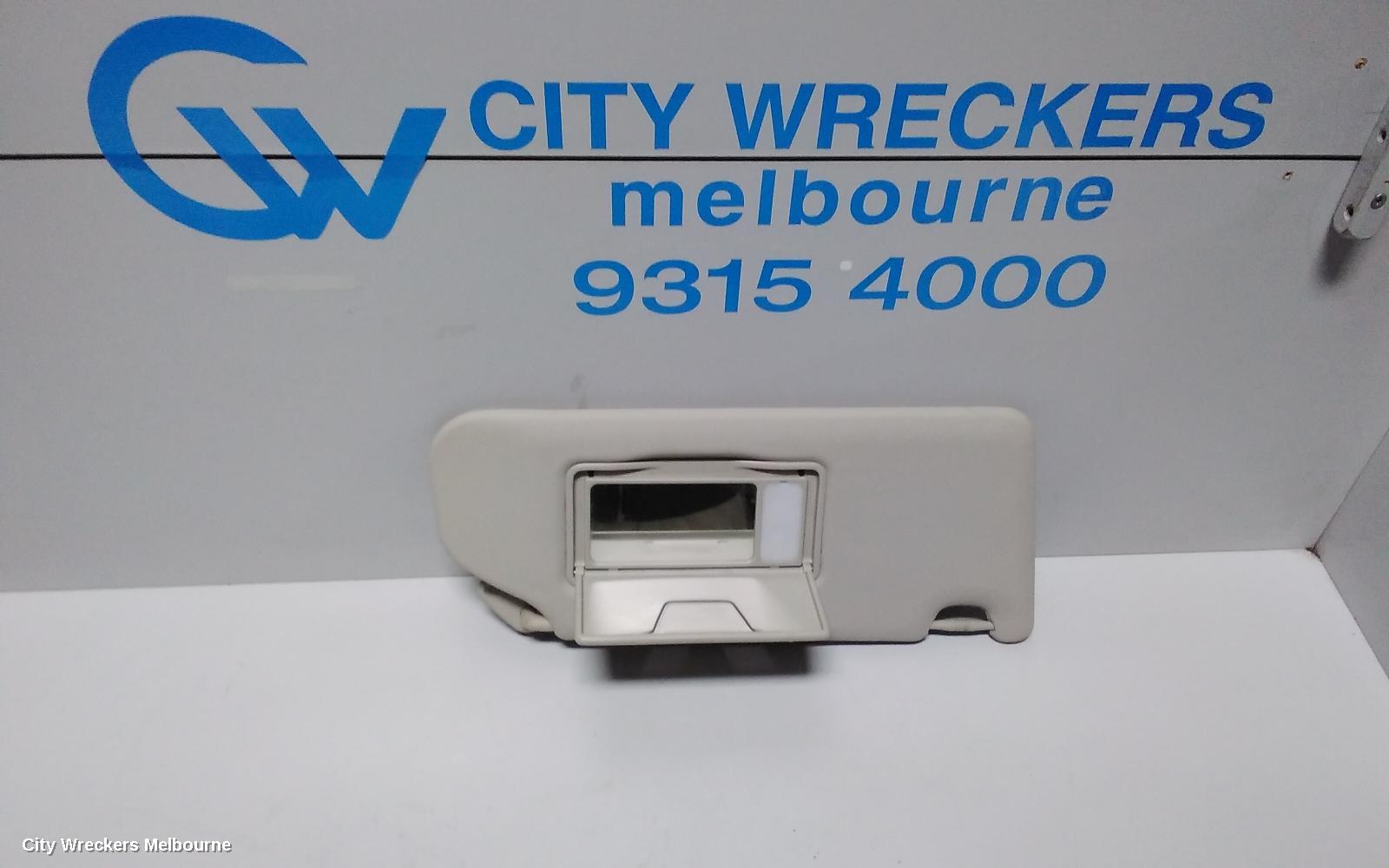 MITSUBISHI OUTLANDER SUNVISOR, ZJ, RH SIDE, 10/2012 - 03/2015