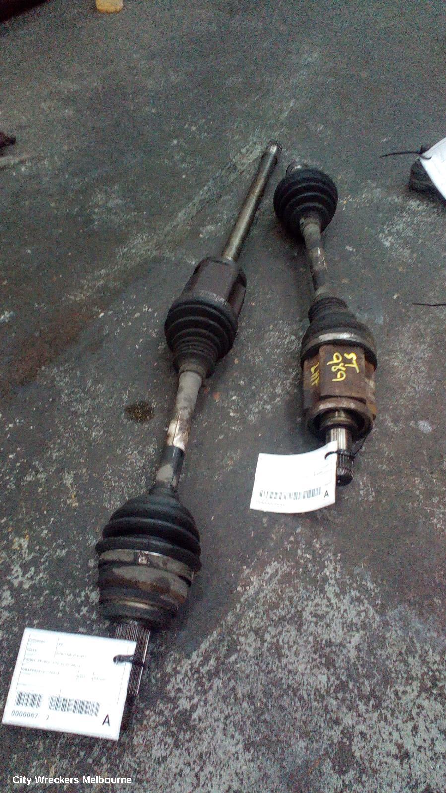 BMW X5 LEFT DRIVESHAFT, FRONT, PETROL, E70, 03/2007 - 08/2013
