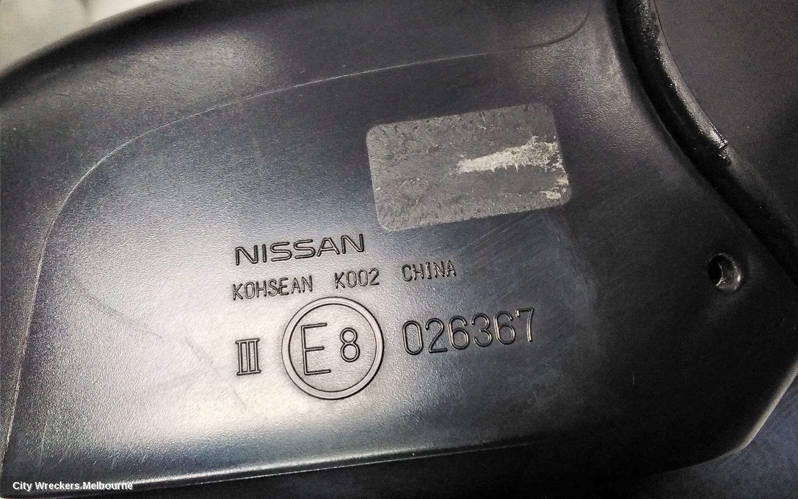 NISSAN PULSAR RIGHT DOOR MIRROR, B17, SEDAN, MANUAL FOLD TYPE, 12/2012 - 12/2017