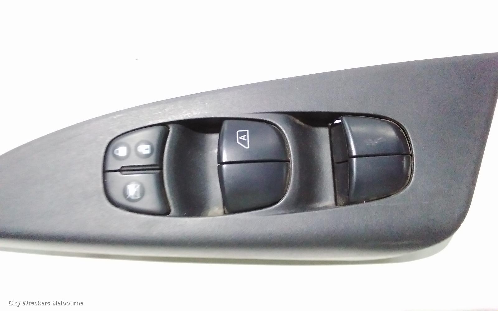 NISSAN PULSAR PWR DR WIND SWITCH, RH FRONT (MASTER SWITCH), SEDAN, B17, 12/2012 - 12/2017