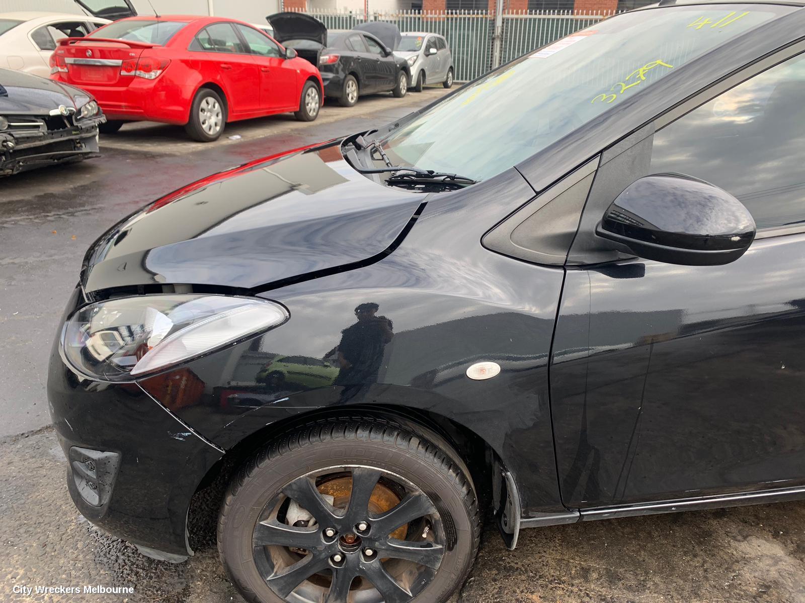 MAZDA 2 LEFT TAILLIGHT, HATCH, DE SERIES, 09/2007 - 09/2014