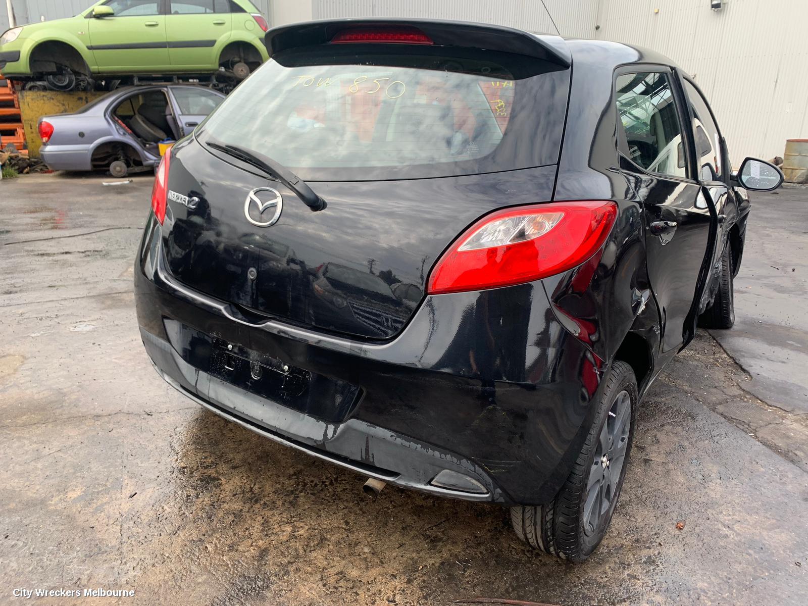 MAZDA 2 LEFT TAILLIGHT, HATCH, DE SERIES, 09/2007 - 09/2014